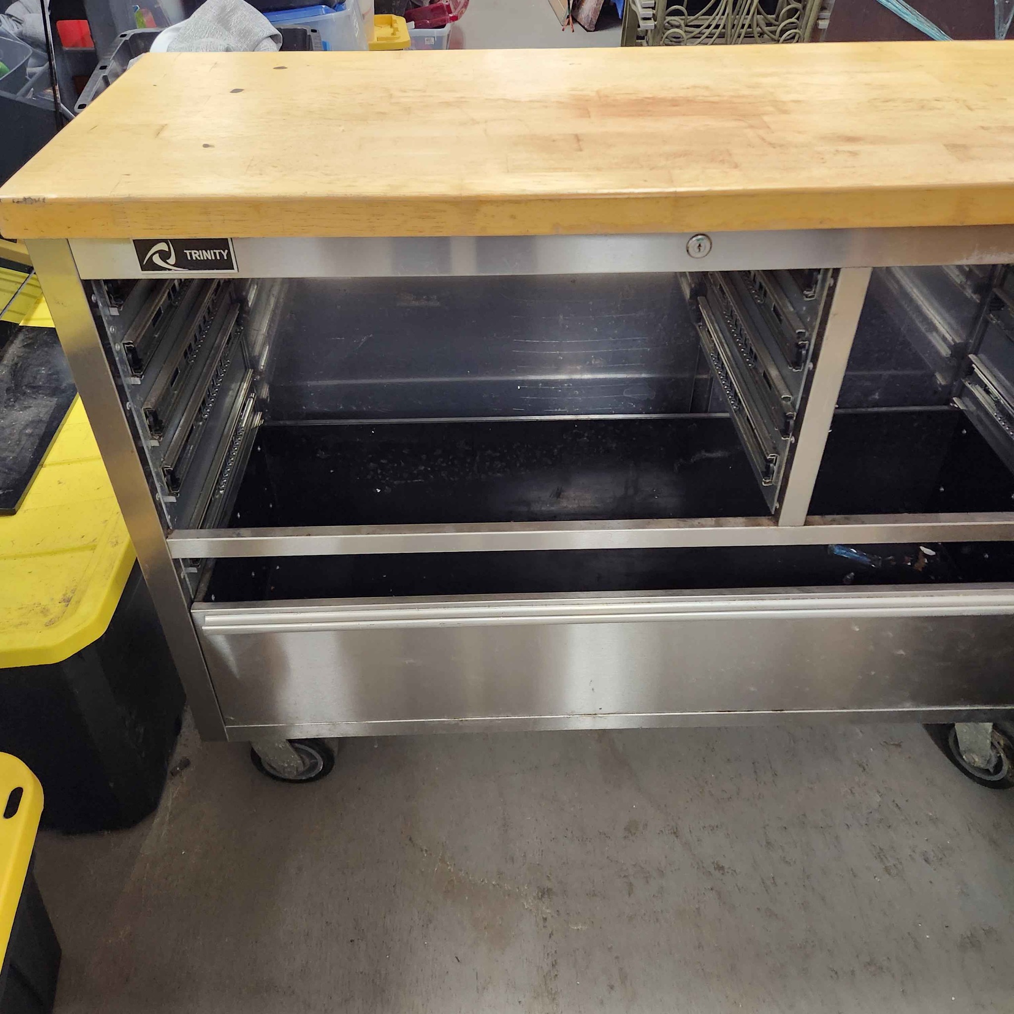 Trinity Formerly 10 Drawer Tool Chest w/Heavy Duty Top and Casters ...