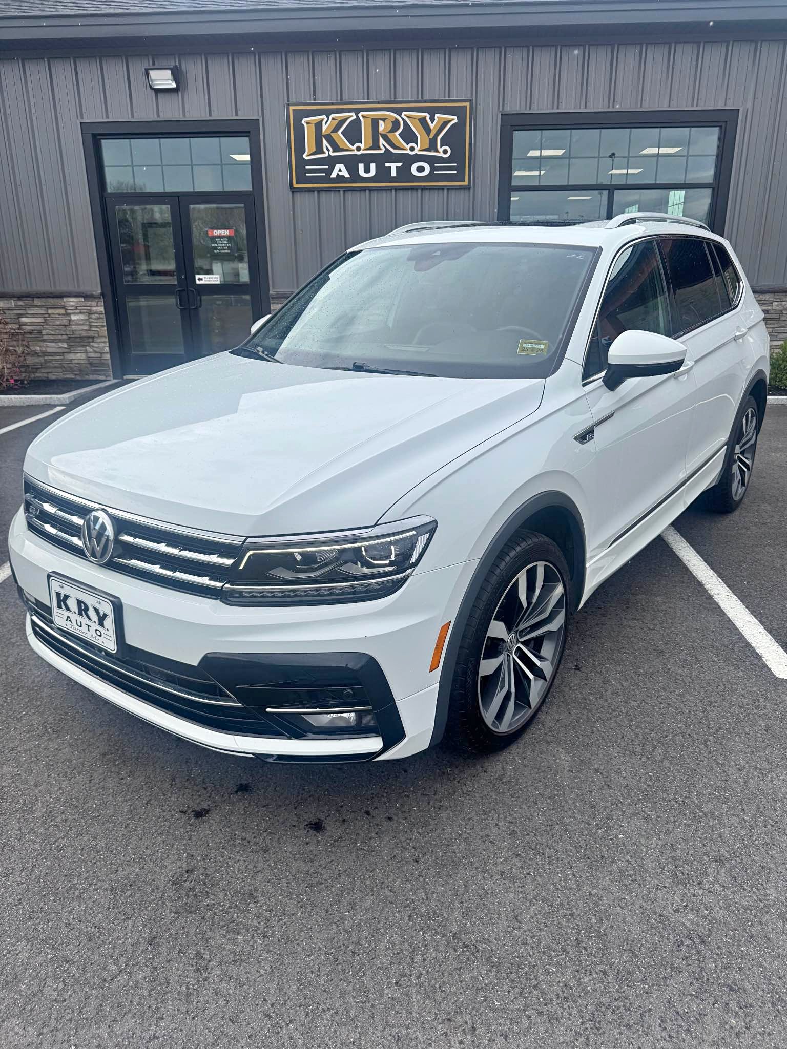 2020 Volkswagen Tiguan · SEL Premium R-Line 4MOTION Sport Utility 4D