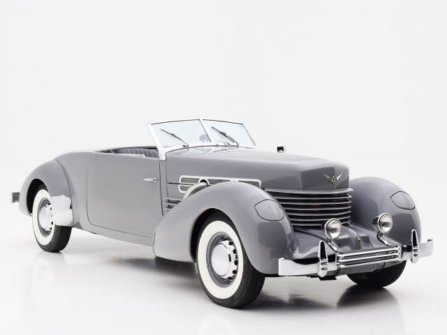 1937 Cord 812 sportsman · Replica