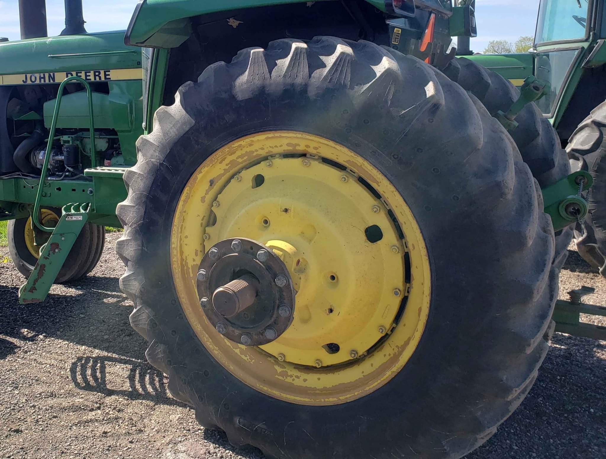 John deere step up rims 38
