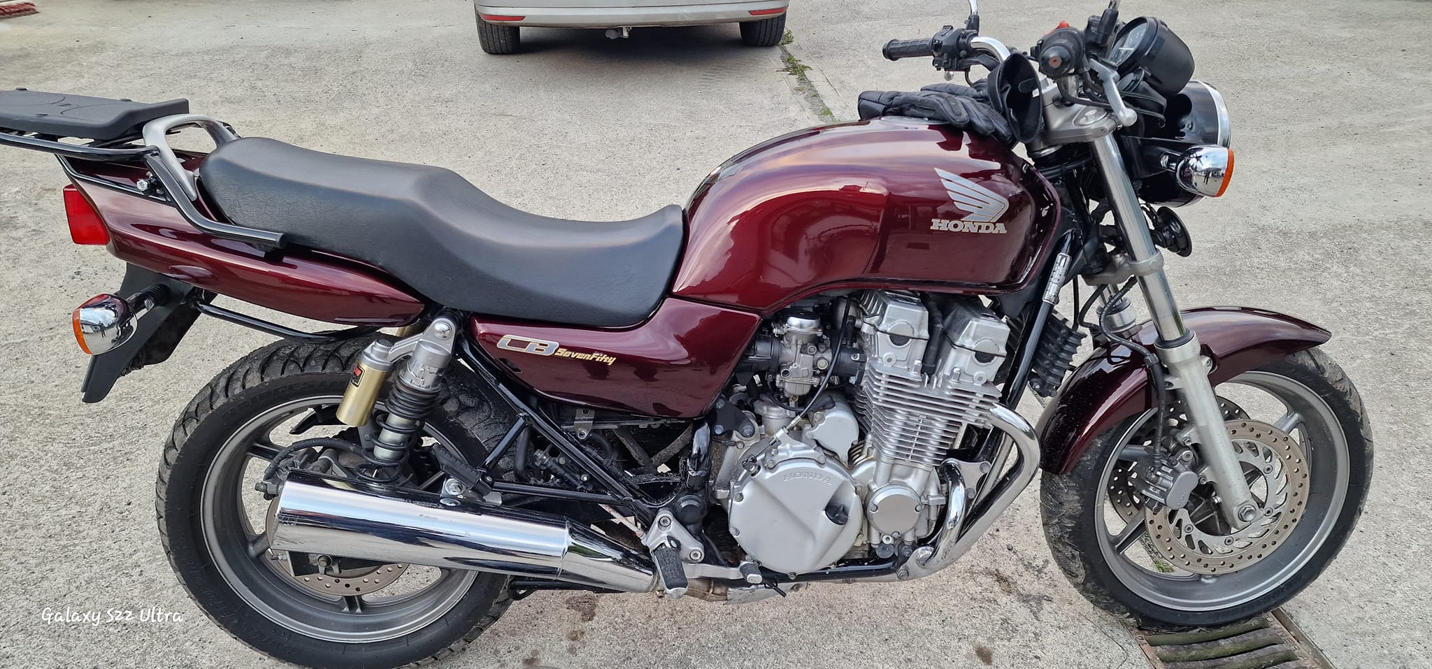 1996 CB750 motorcycle with 47,000 kms