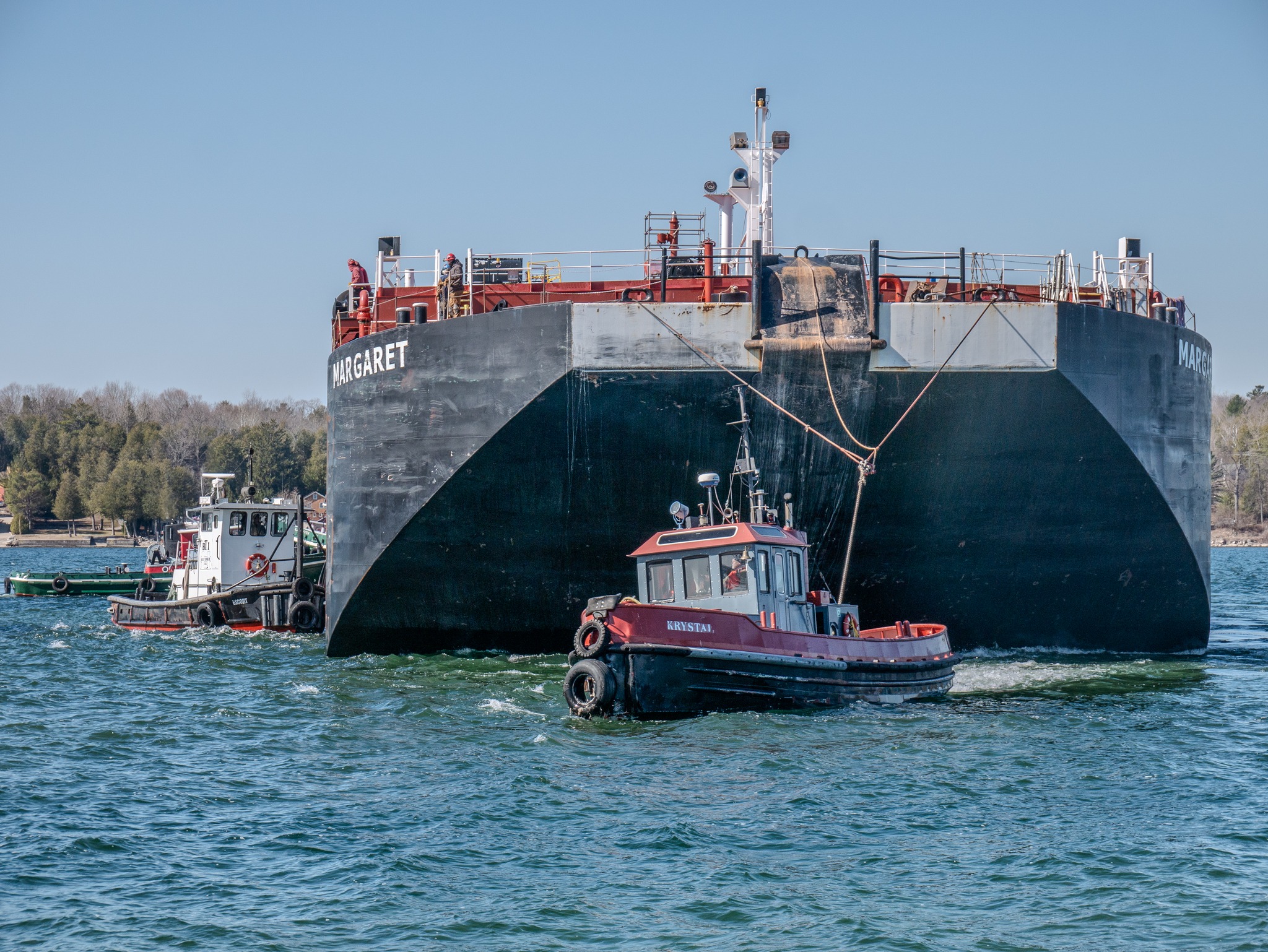 TUG BOAT CHRONICLES | An AmNav double-team: ASD tugs Independence and ...
