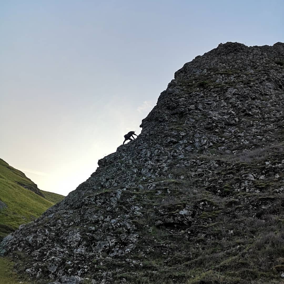 Elbow Ridge - Winnats Pass - Peak... - Backpacks and Bruises | Facebook