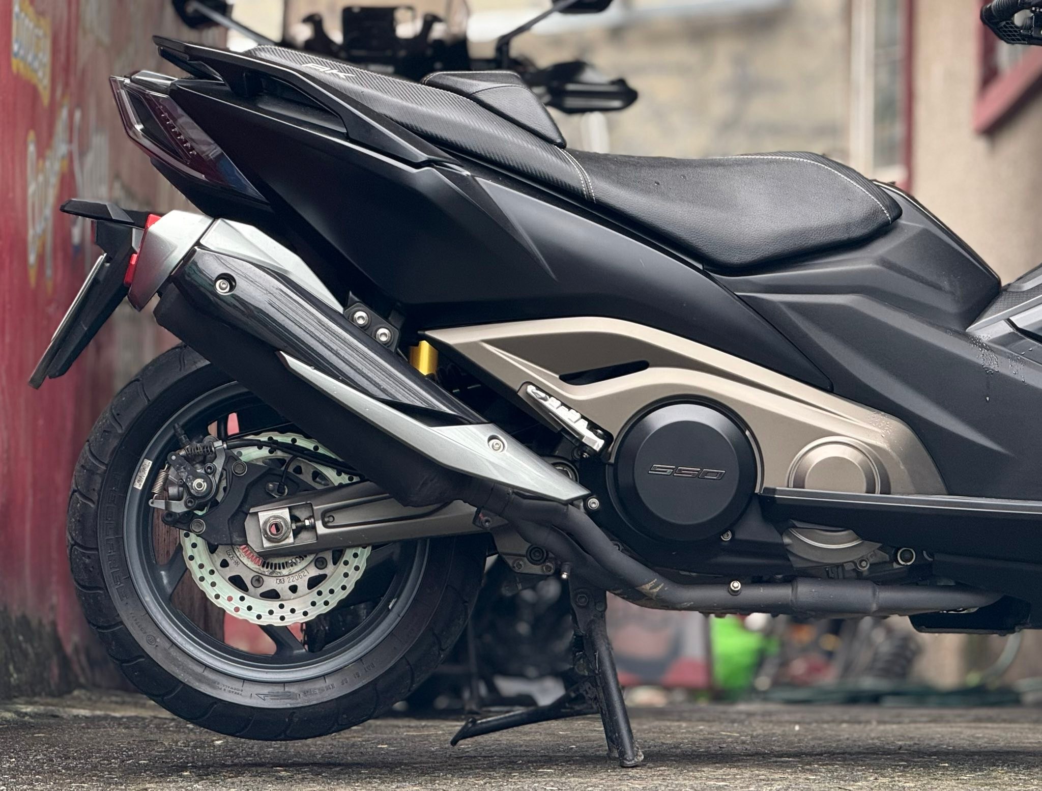 Swap to your z1000 Ak 550 2023 model 2k odo only