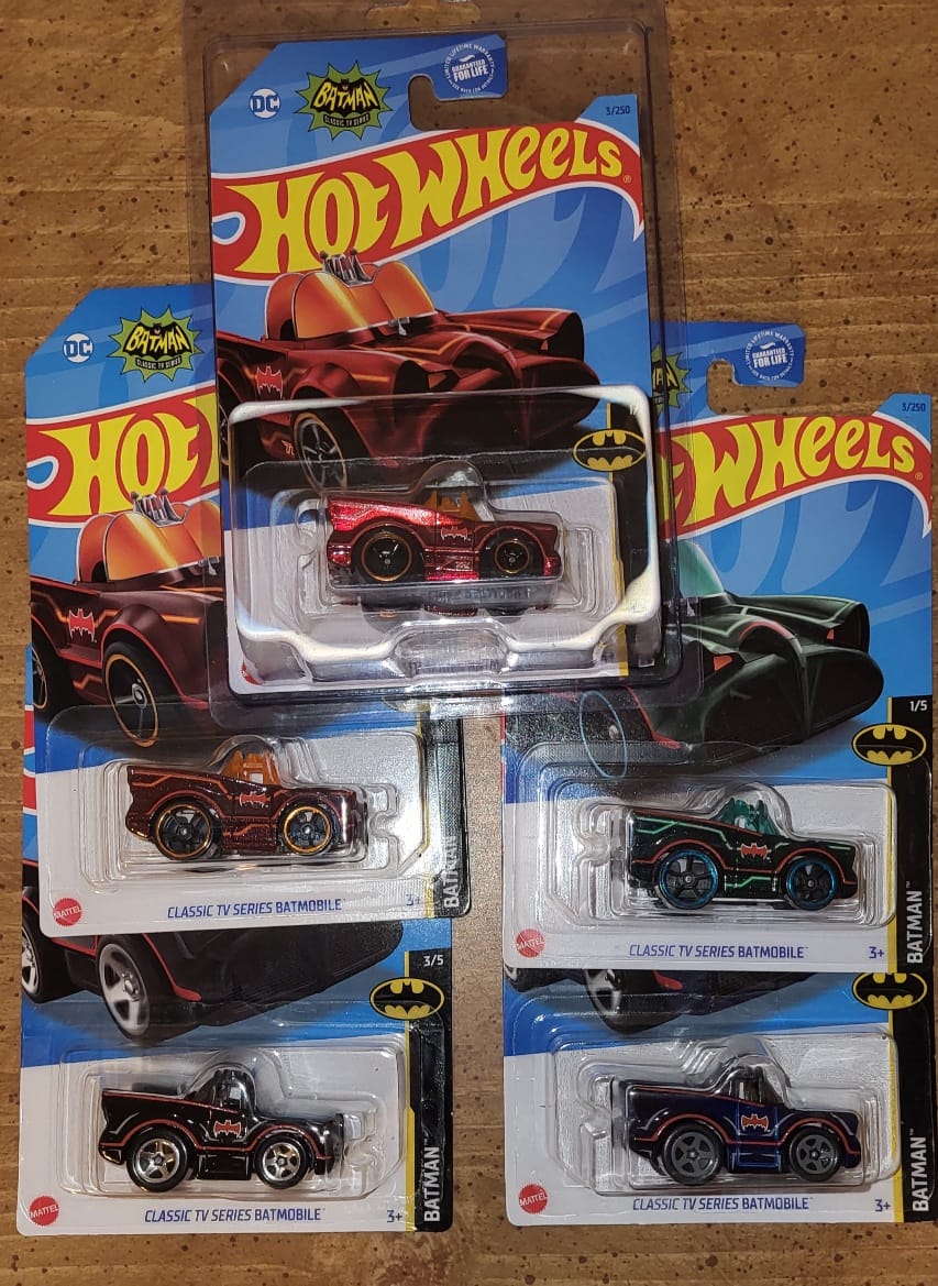 Complete set of the Hot Wheels tooned 1966 Batmobile.
