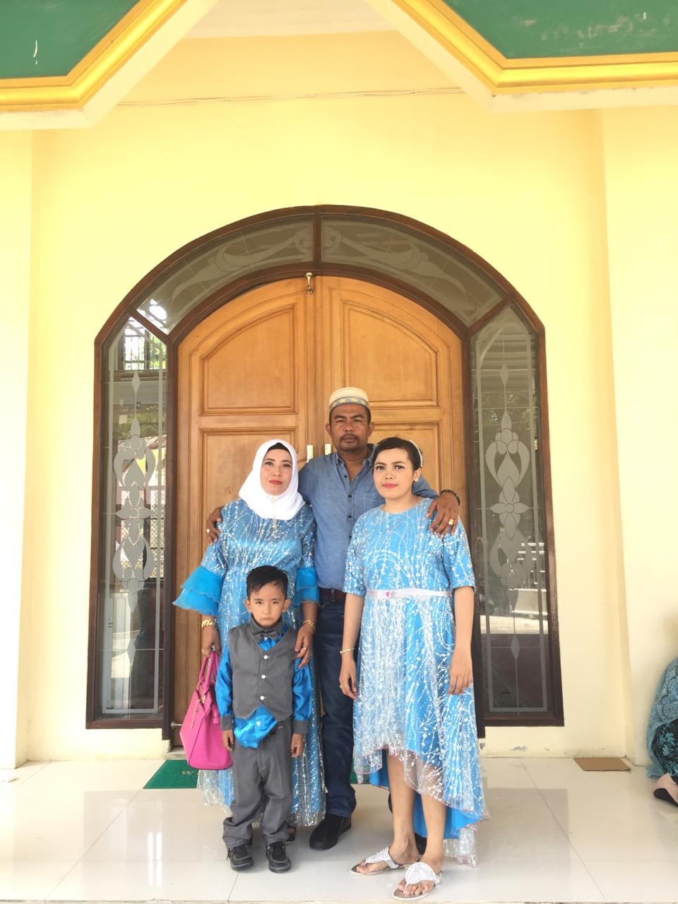 Hasna Phontenk