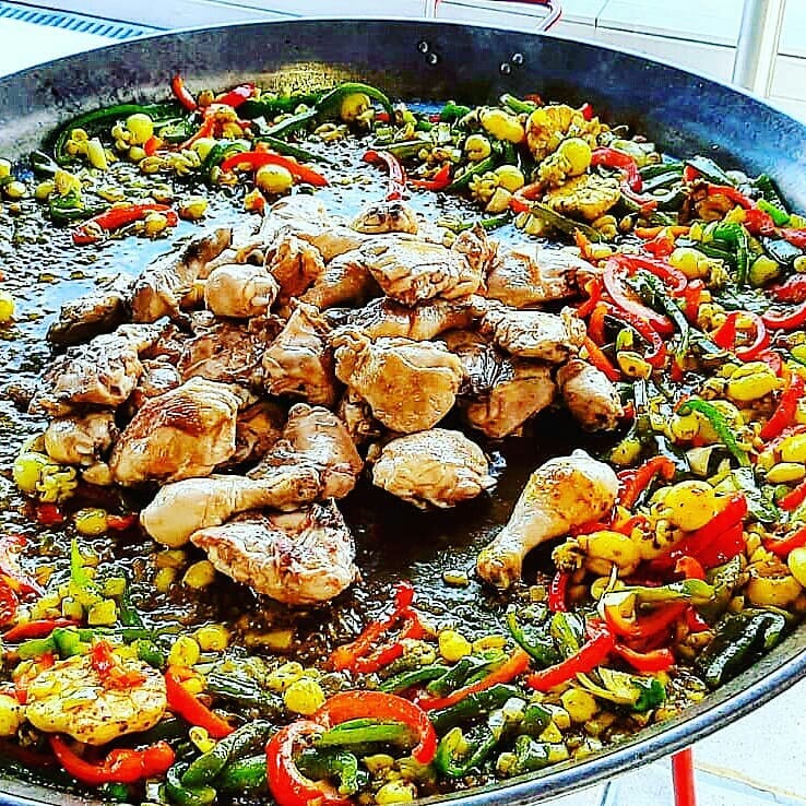 Le Chef Sétois - Bonjour je vous propose des paellas... | Facebook
