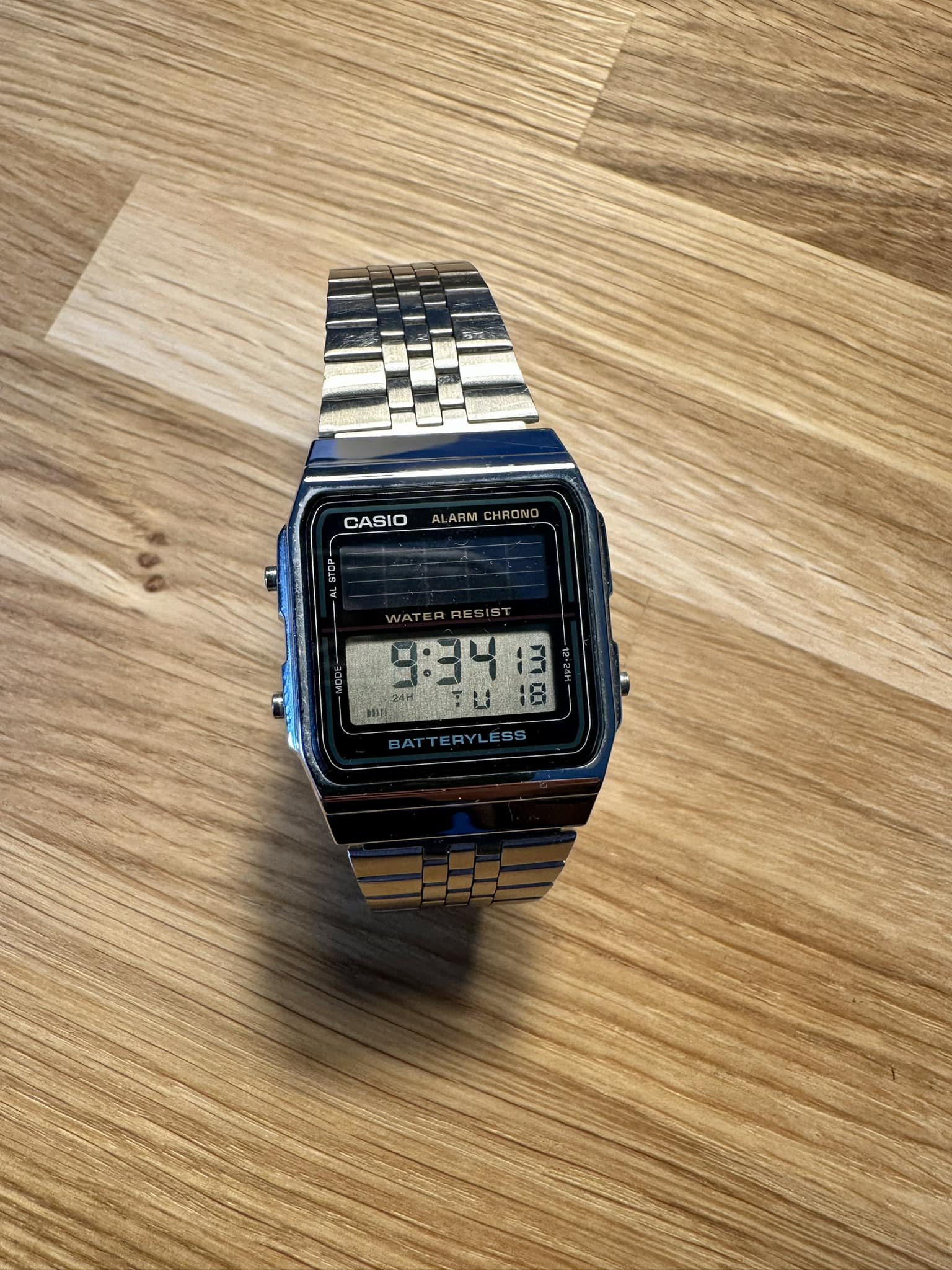 Casio Vintage Batteryless AL-180 watch from 80