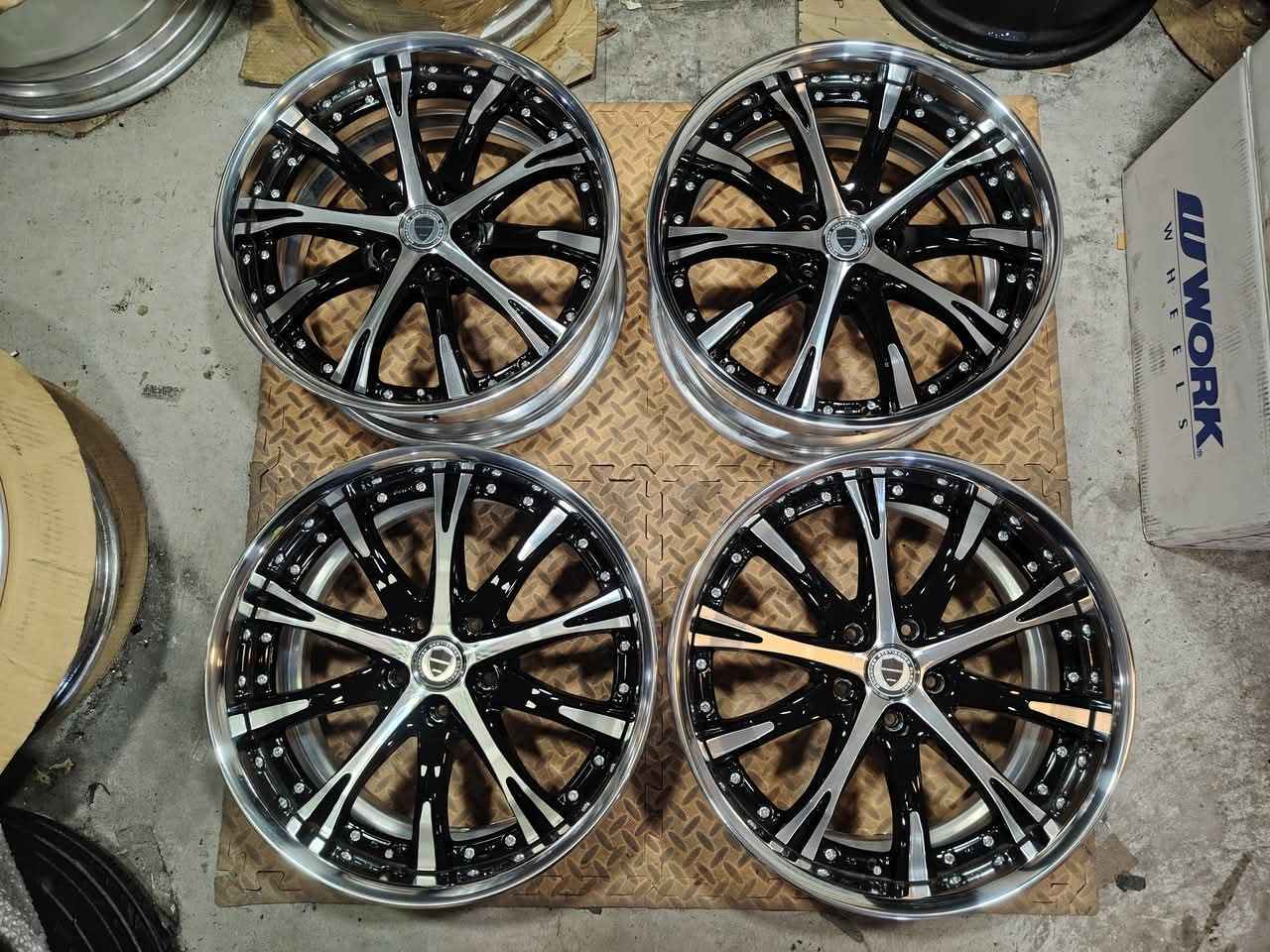 19] WORK SCHWERT SC4 #ORIGINAL_MADE_IN_JAPAN 19x8.5 ET38 19x9.5
