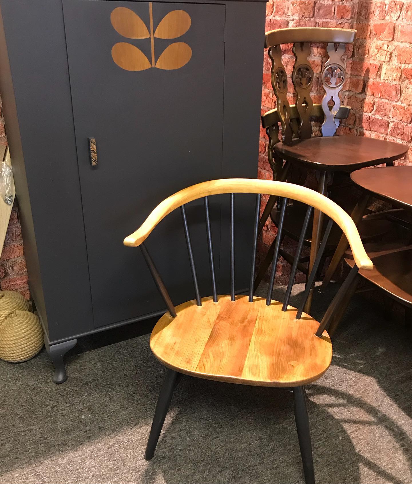 How cute is this weeks ercol project? 414 Windsor Dressing Table