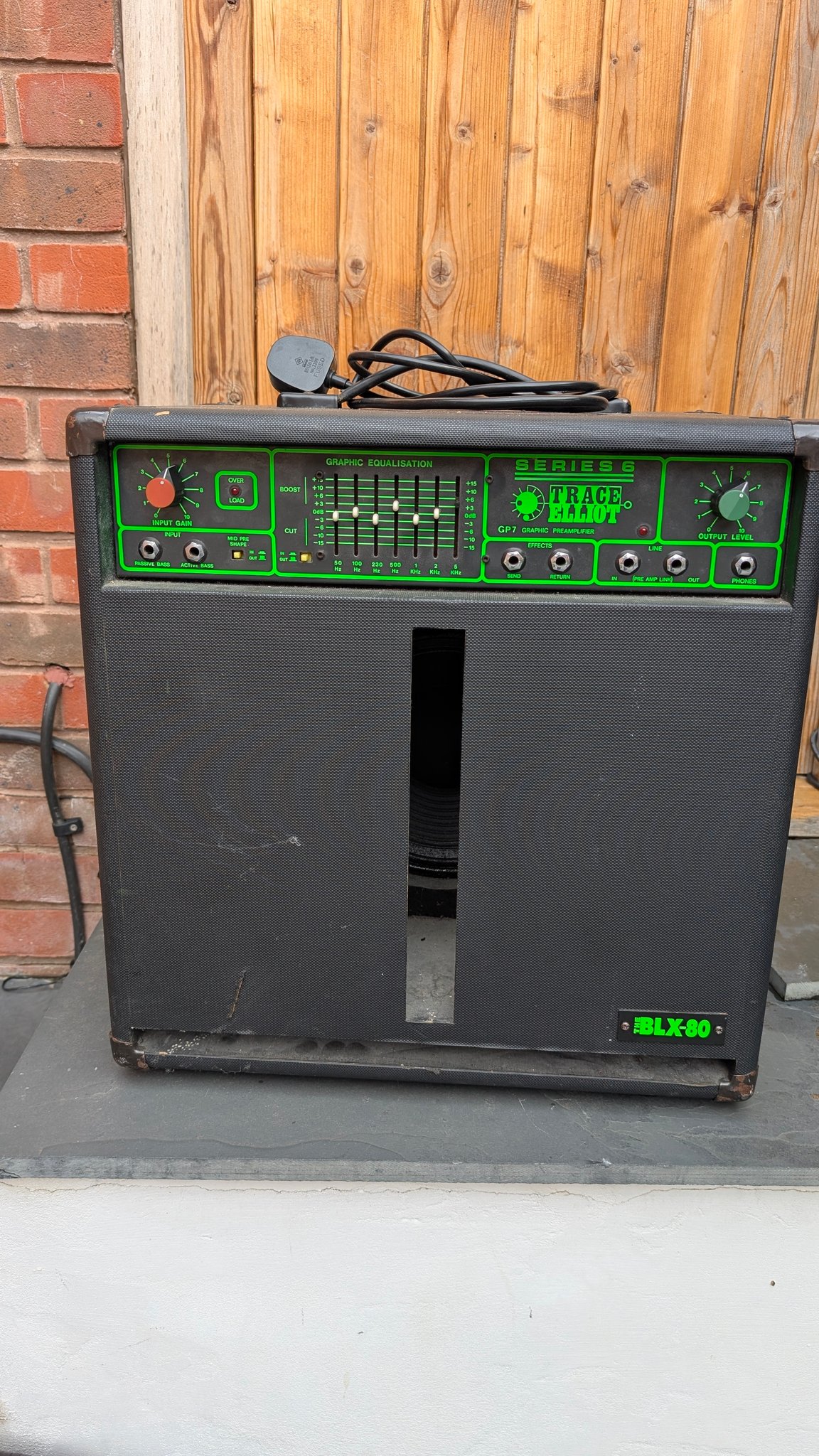 Reviving my Trace Elliot BLX-80 bass amp after 30 years