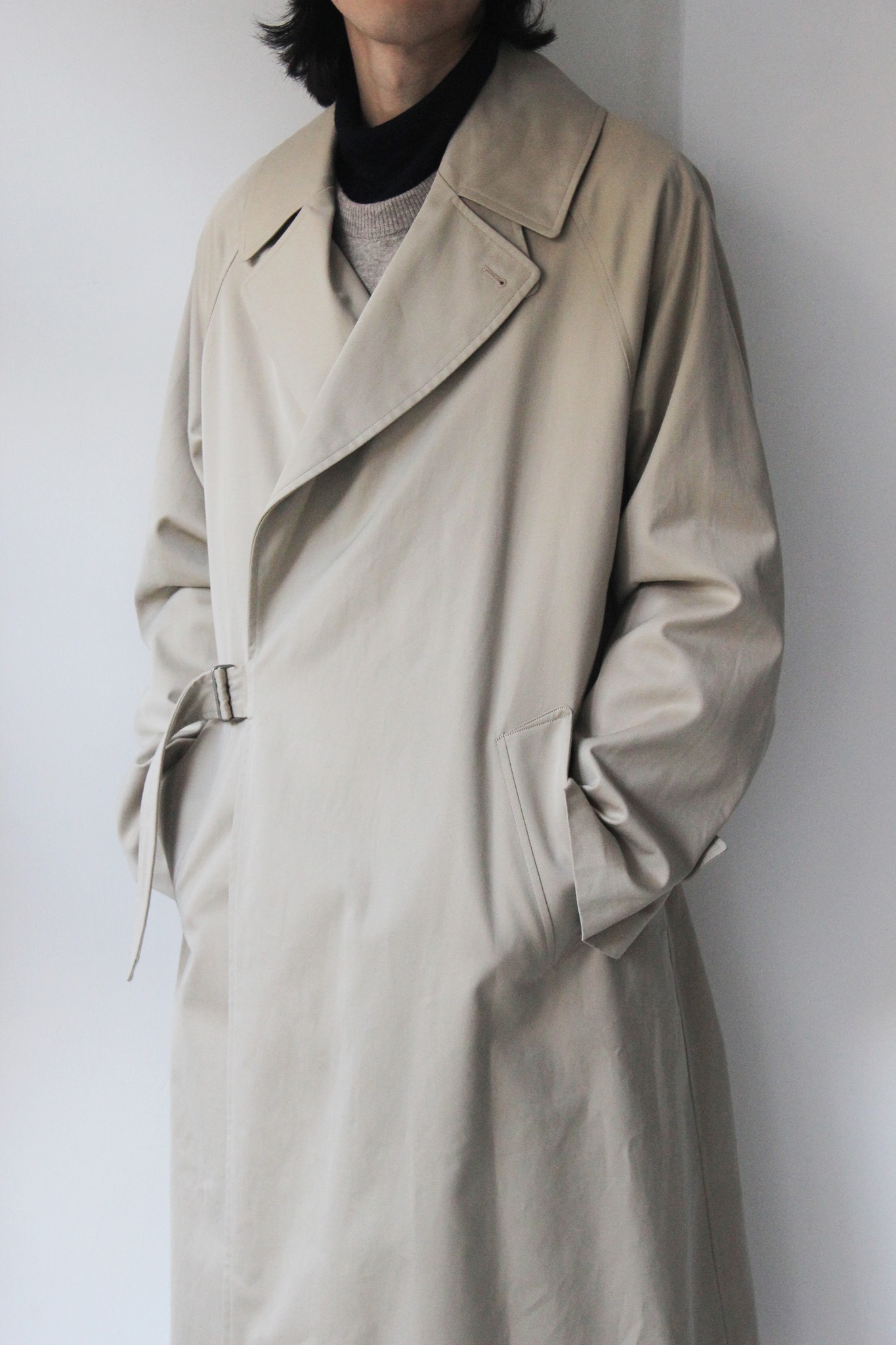 Comoli Cotton Gabardine Tie-Locken Coat 20AW