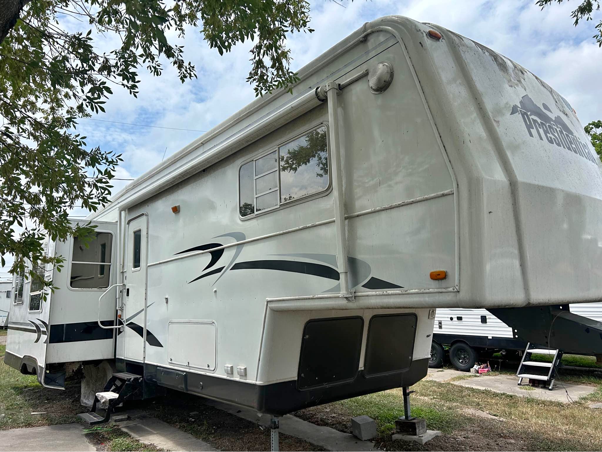 2002 Holiday Rambler presidential - RVs & Campers - Corpus Christi ...