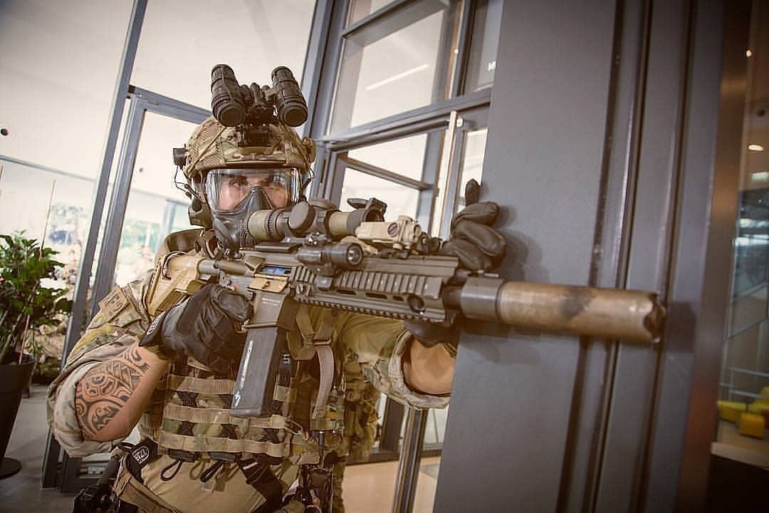 A Commando from the 1er RPIMa, the French Army 