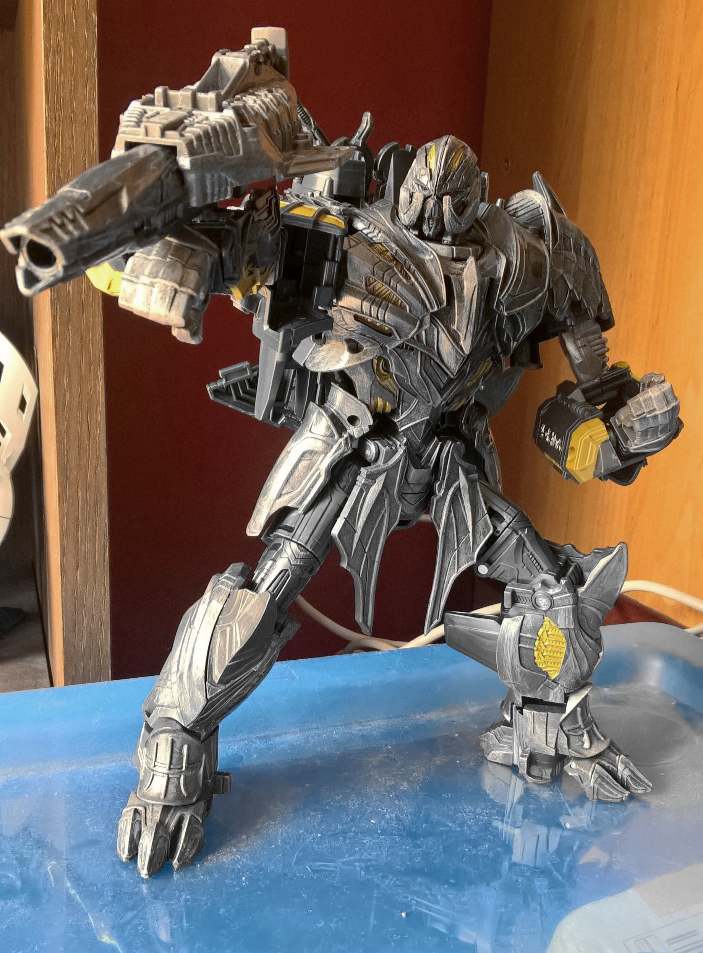 Custom repaint of LS06 Tank Mega Commander Megatron