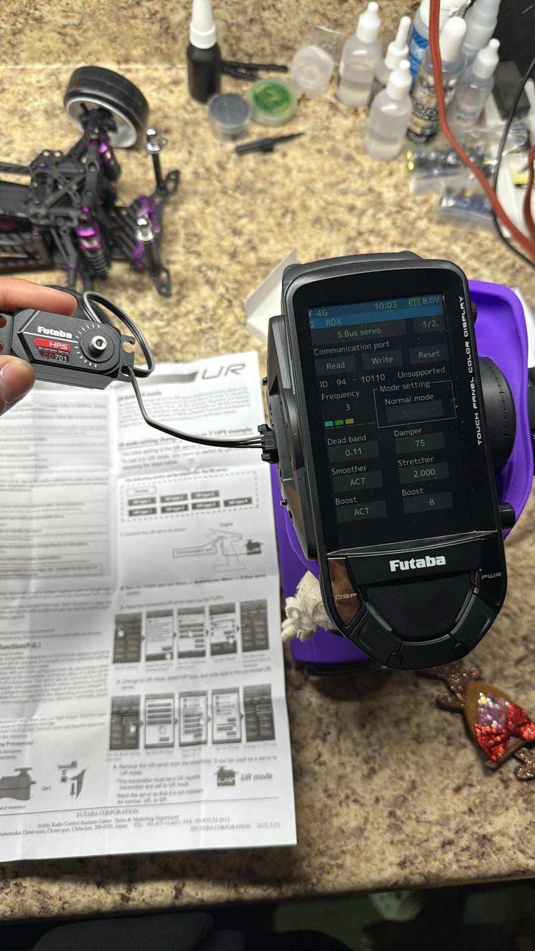 How to set up wireless servo control with Futaba cd-700 and gyd550?
