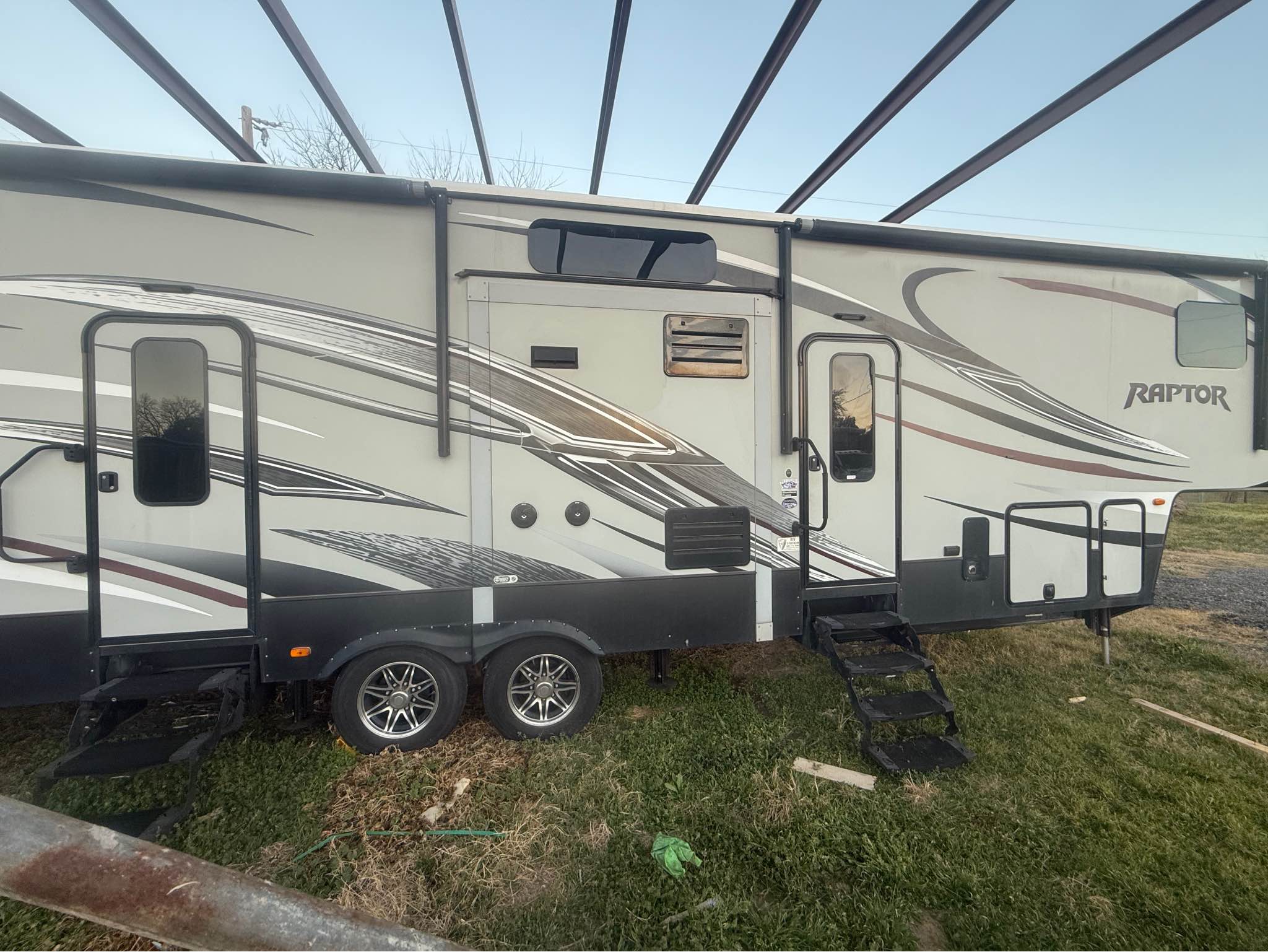 2015 keystone raptor - RVs & Campers - Annetta North, Texas | Facebook ...