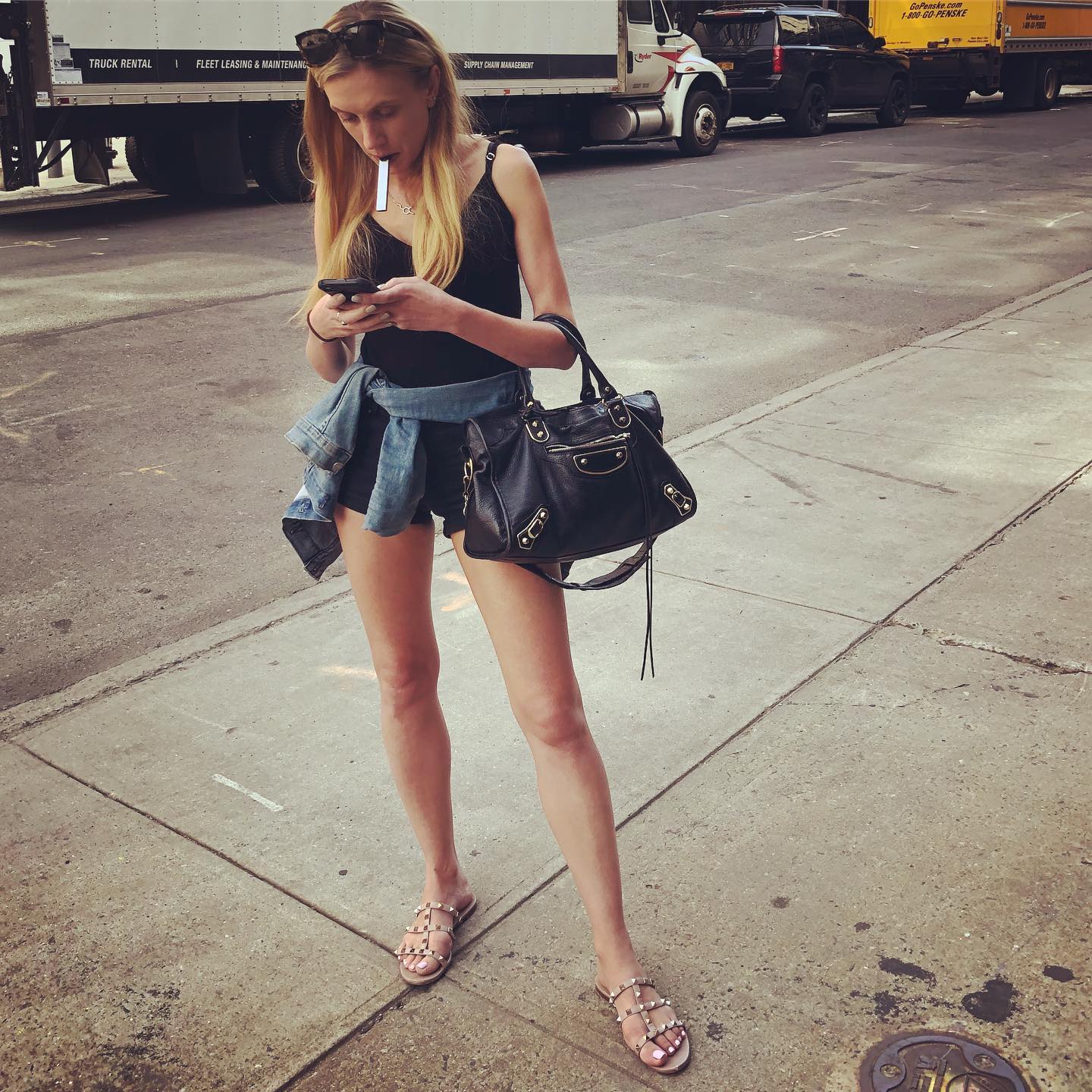 Kat Timpf - Last weekend @kbuko took this photo of me...