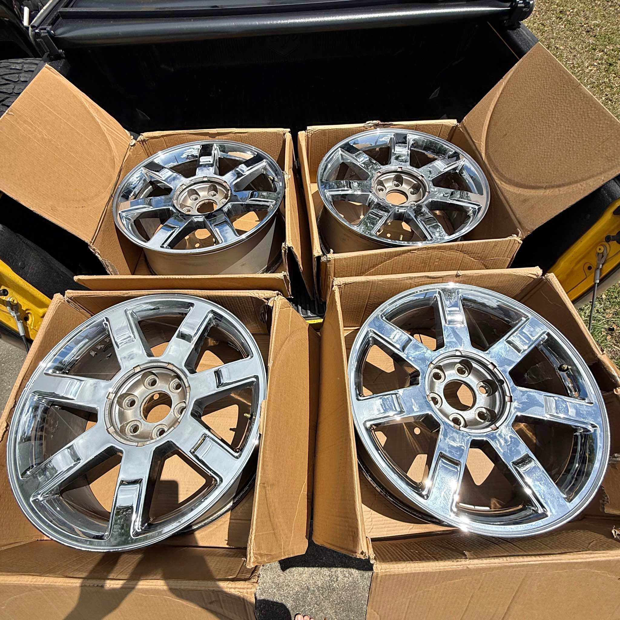 Escalade 22” OEM rims - Car Wheels, Tires & Parts - Belleview, Florida ...