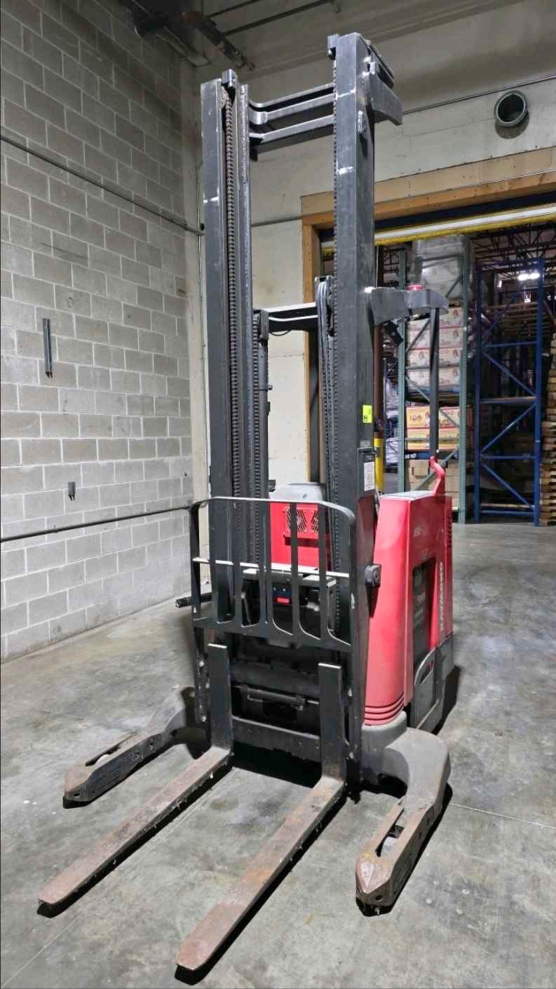 Raymond 740 R35TT stand-on reach forklift. - Miscellaneous Tools - Oak ...