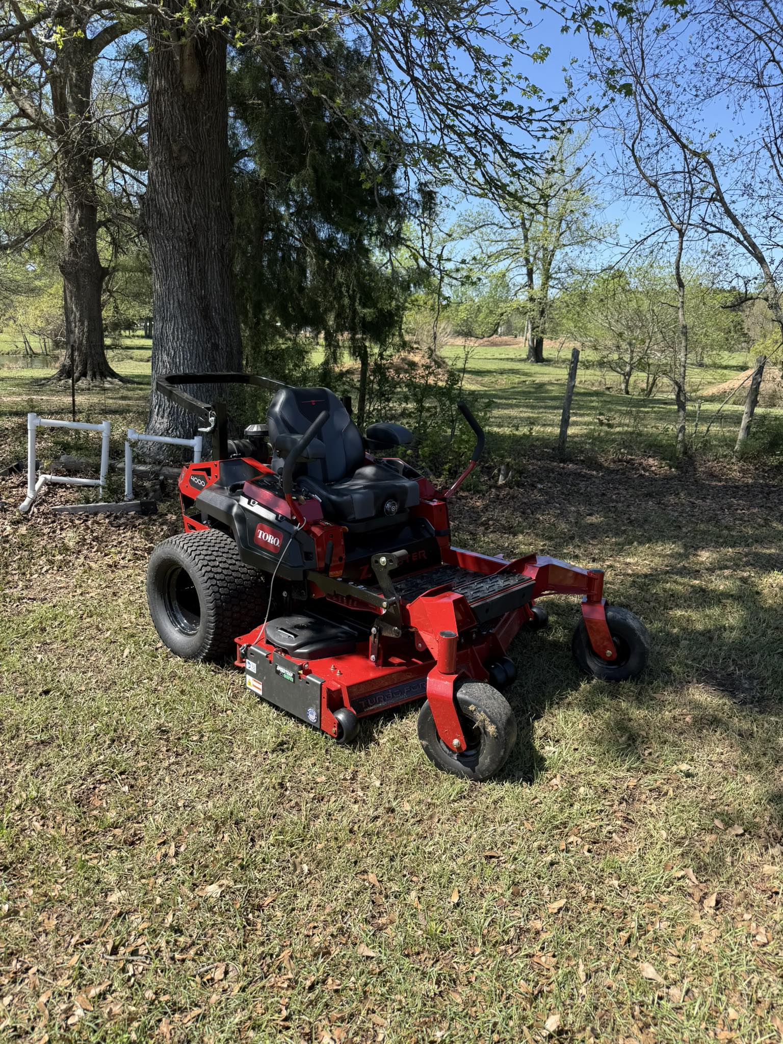 Toro 4000 series Z Master cuts through soggy rye grass