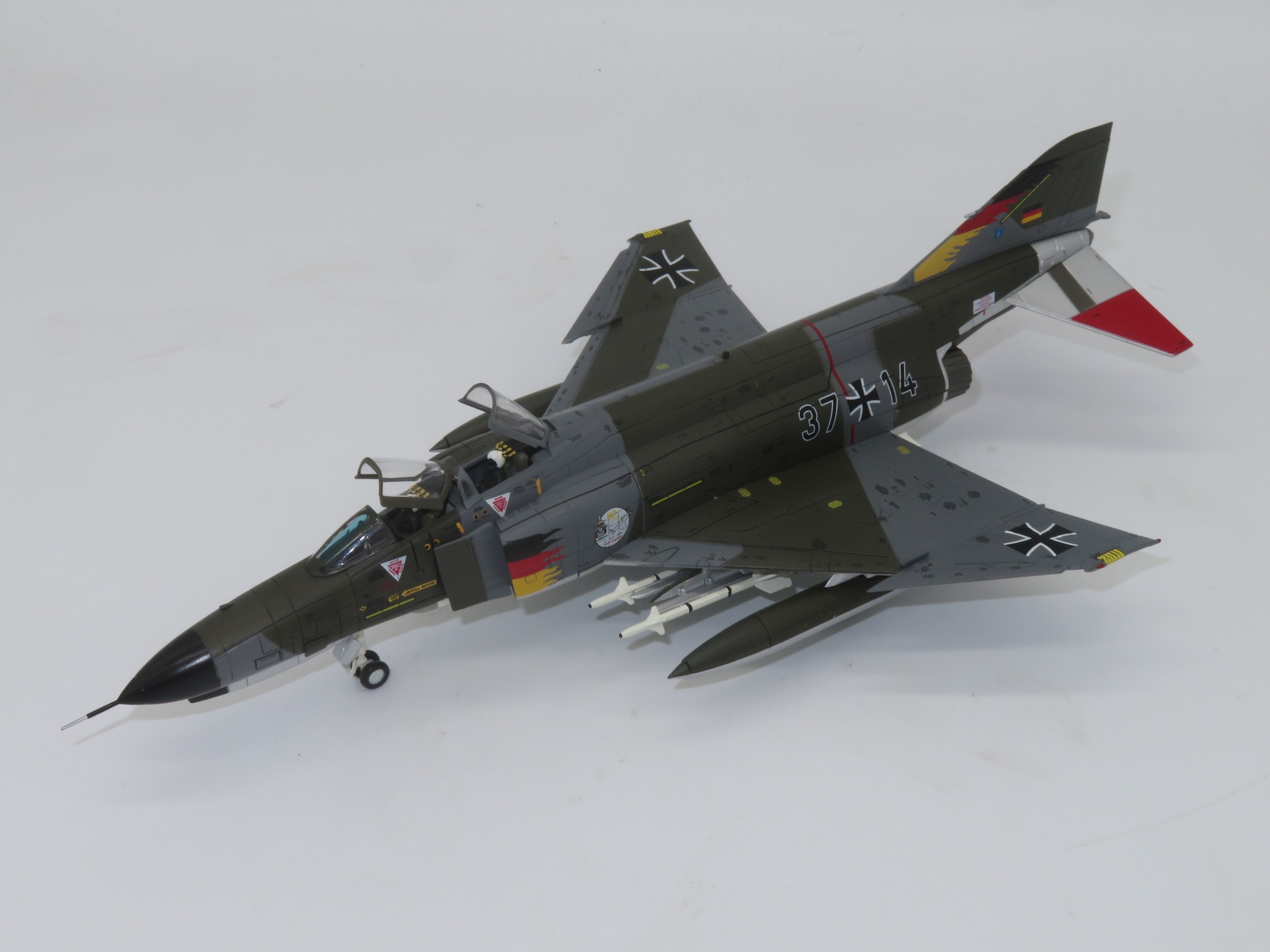 Hobby Master HA19051 F-4B Phantom II 149411, VF-143 