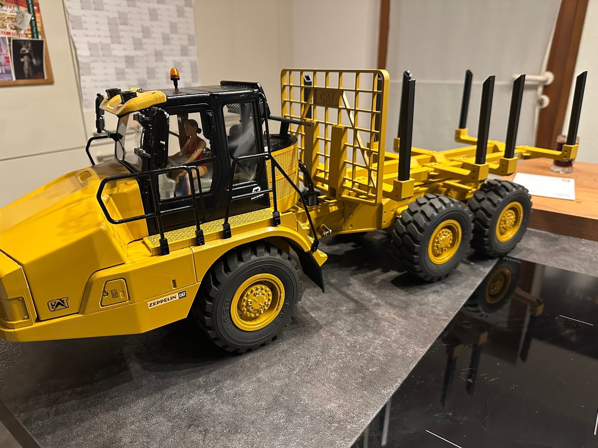 Burnie222rc's Designs - RC 1/14 Community | Lasse, we need timber ...