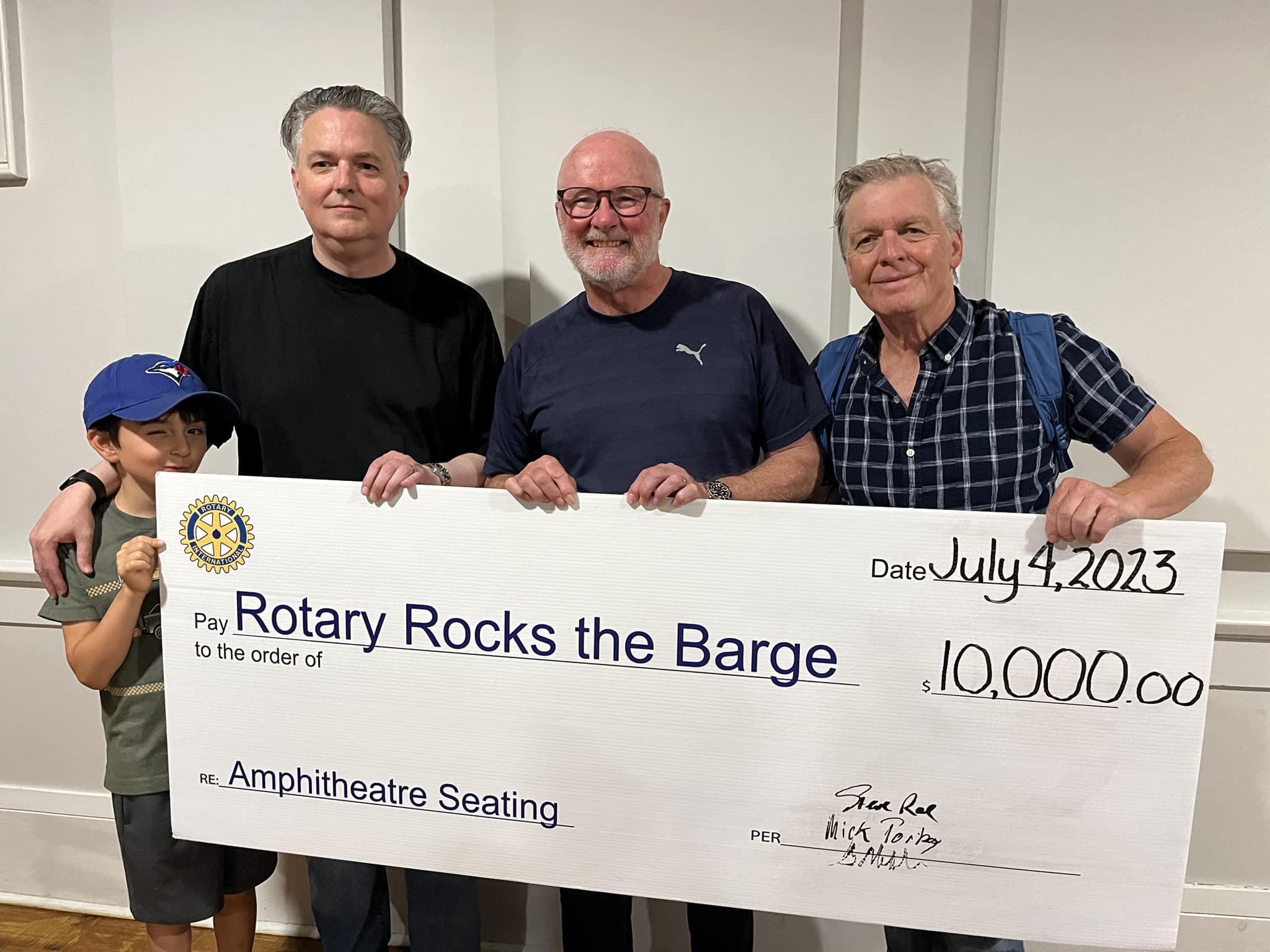 Wow! What a fantastic concert... - Rotary Rocks the Barge | Facebook