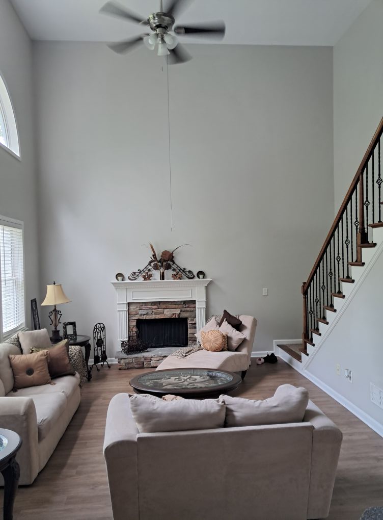 How to Decorate Walls With High Ceilings: Stunning Design Ideas
