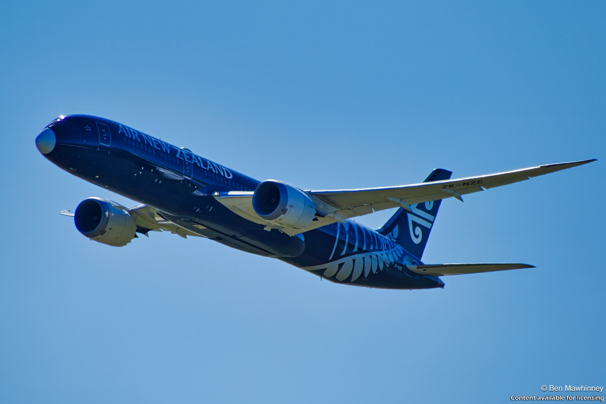 Air New Zealand Boeing 777-319/ER ZK-OKQ cn: 40689 Narita