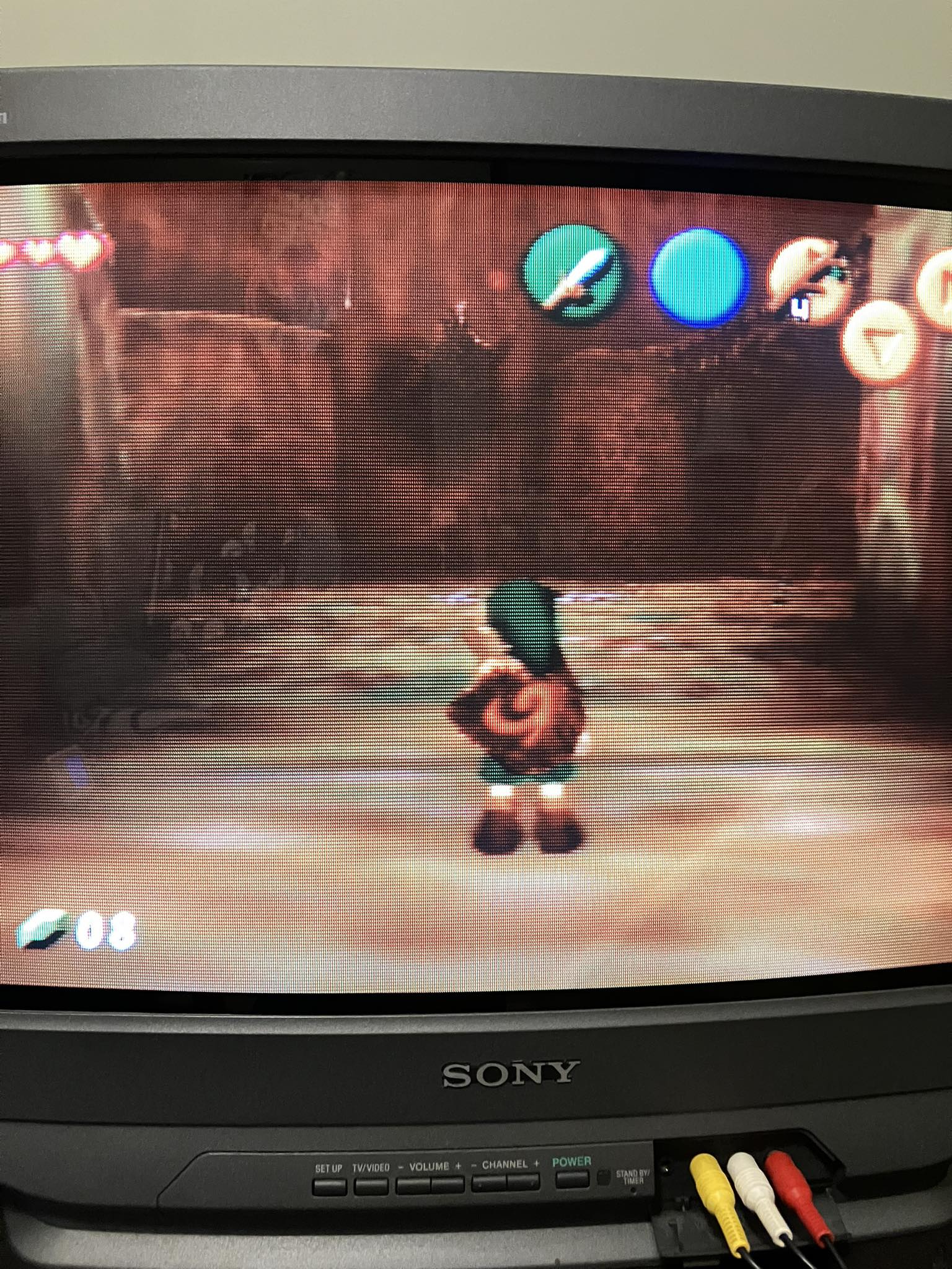 Found a clean Sony Trinitron KV-20V80 TV with original remote locally