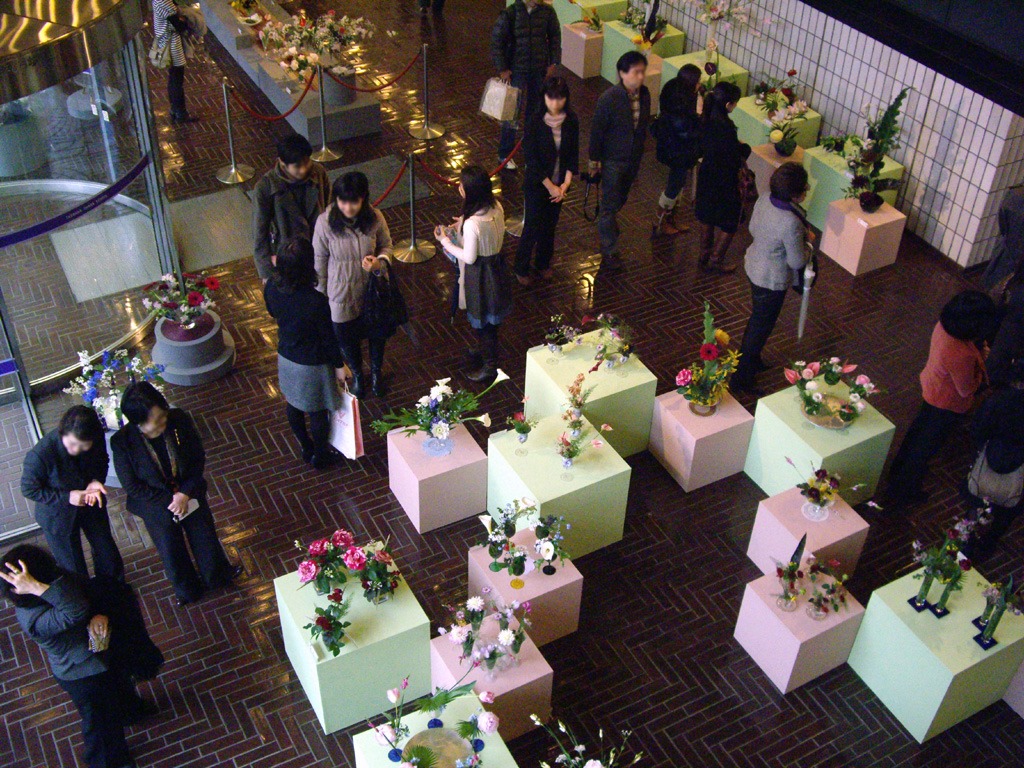 ≪今週末の花展情報≫ いけばな小原流では、下記花展が予定されてい