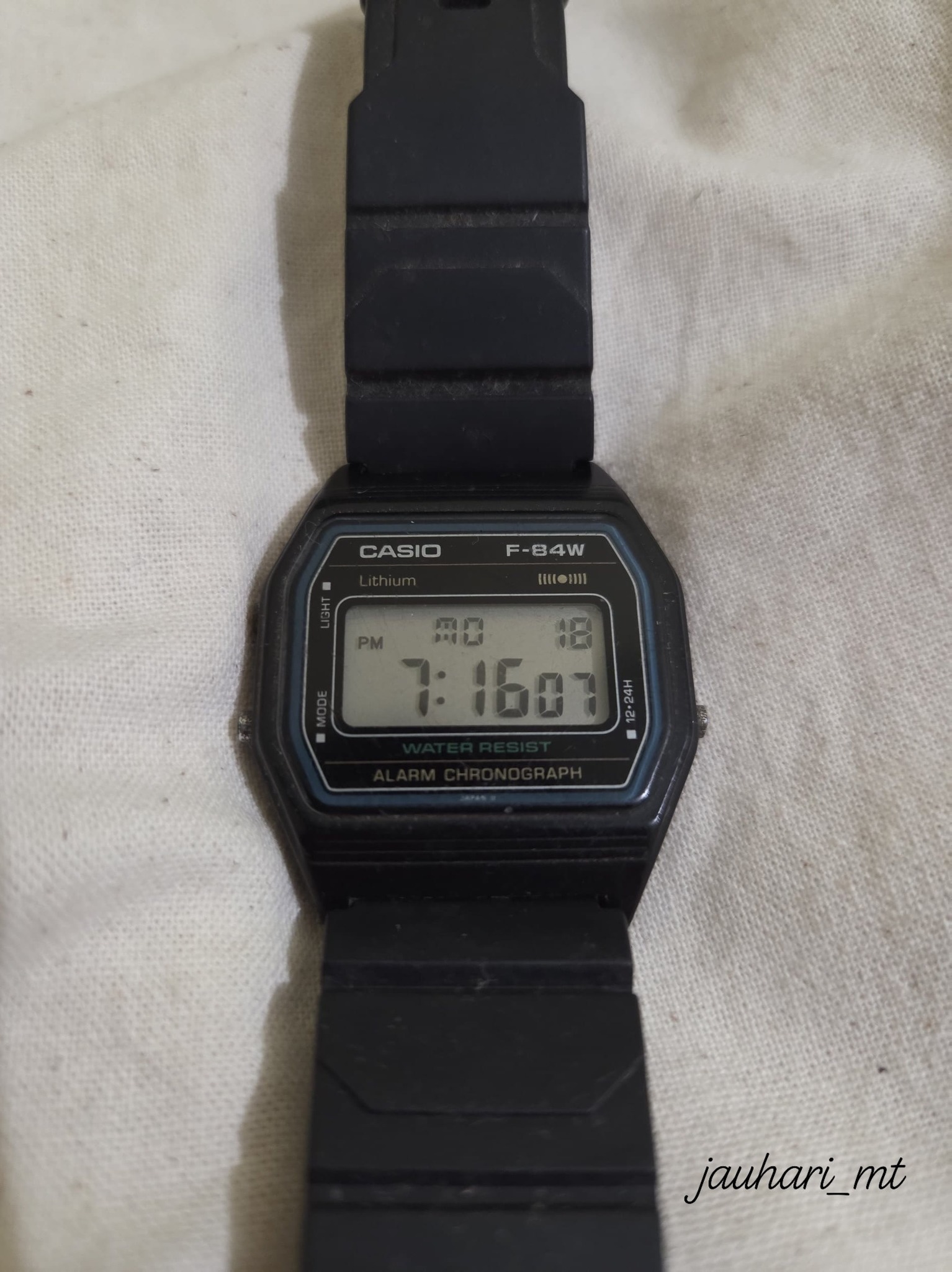 Casio F-84W (Module 587) Made in Japan. CASIO F-84W HeI 出0 10 0