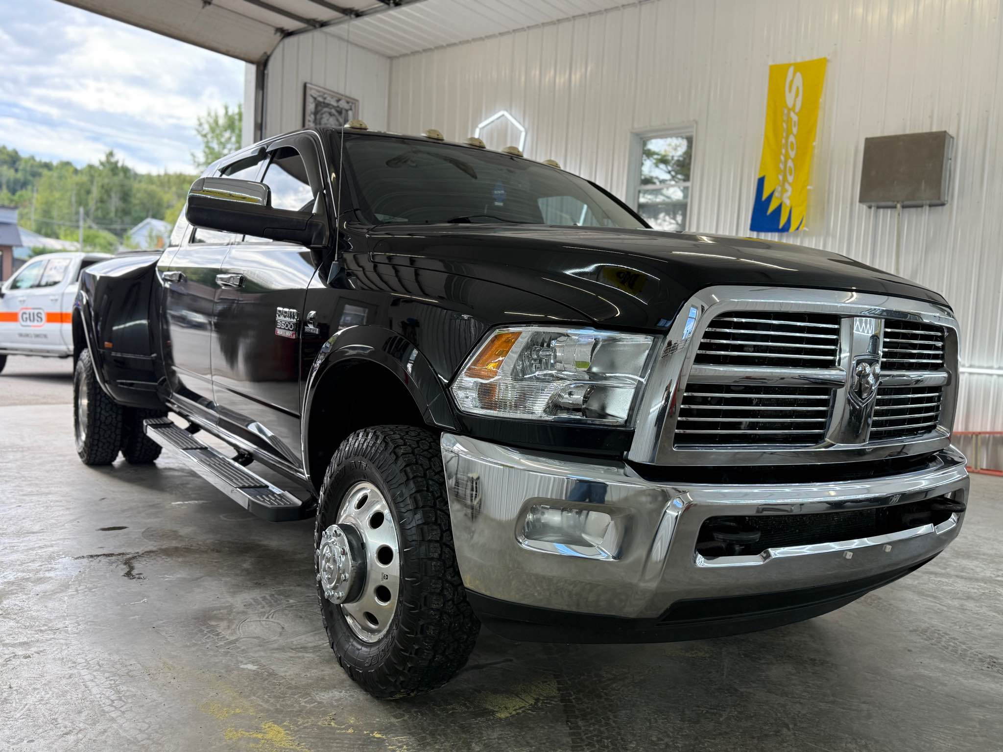 2011 Dodge Ram 3500 Mega Cab