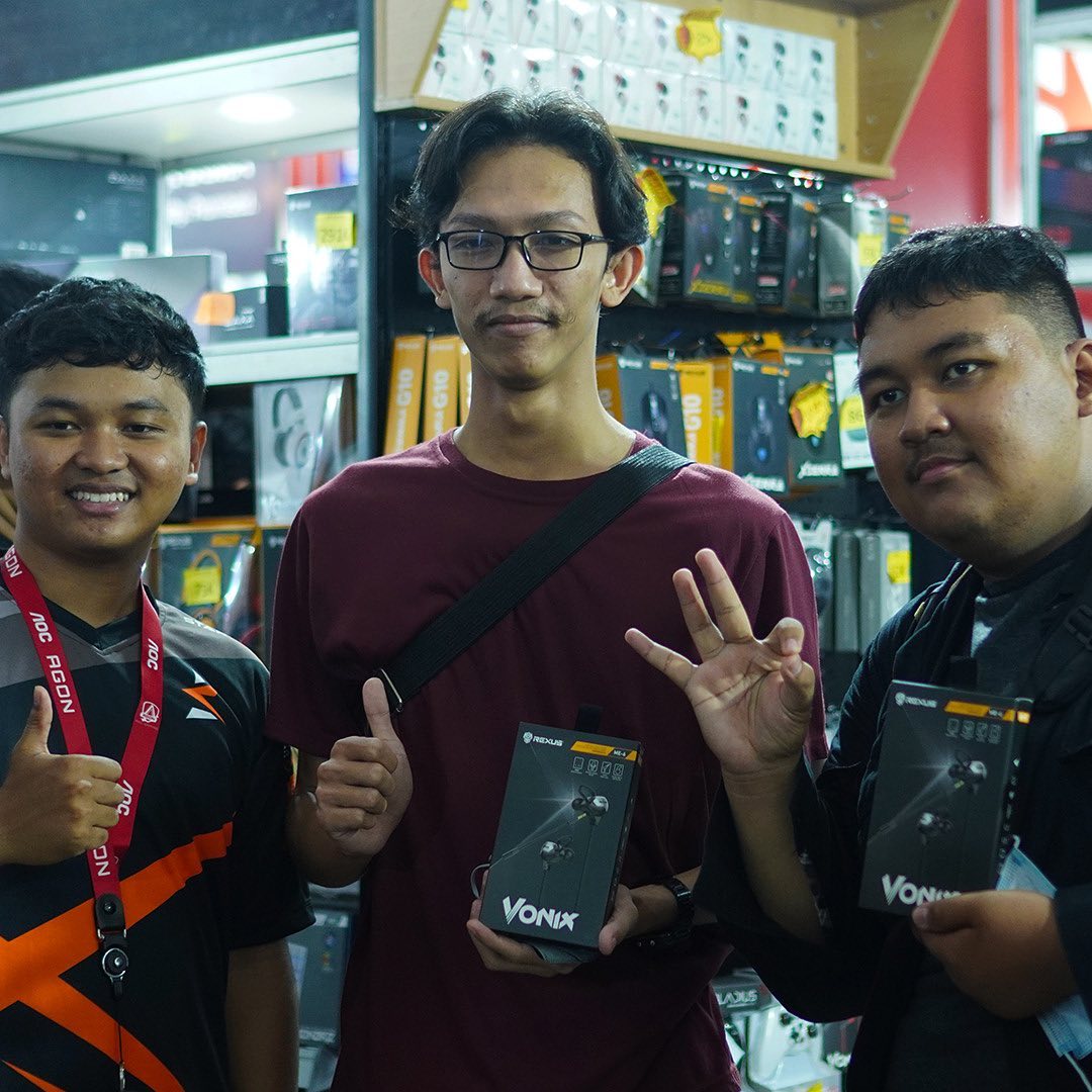 Rexus Indonesia - Keseruan LAST DAY di @yogyakomtek booth... | Facebook
