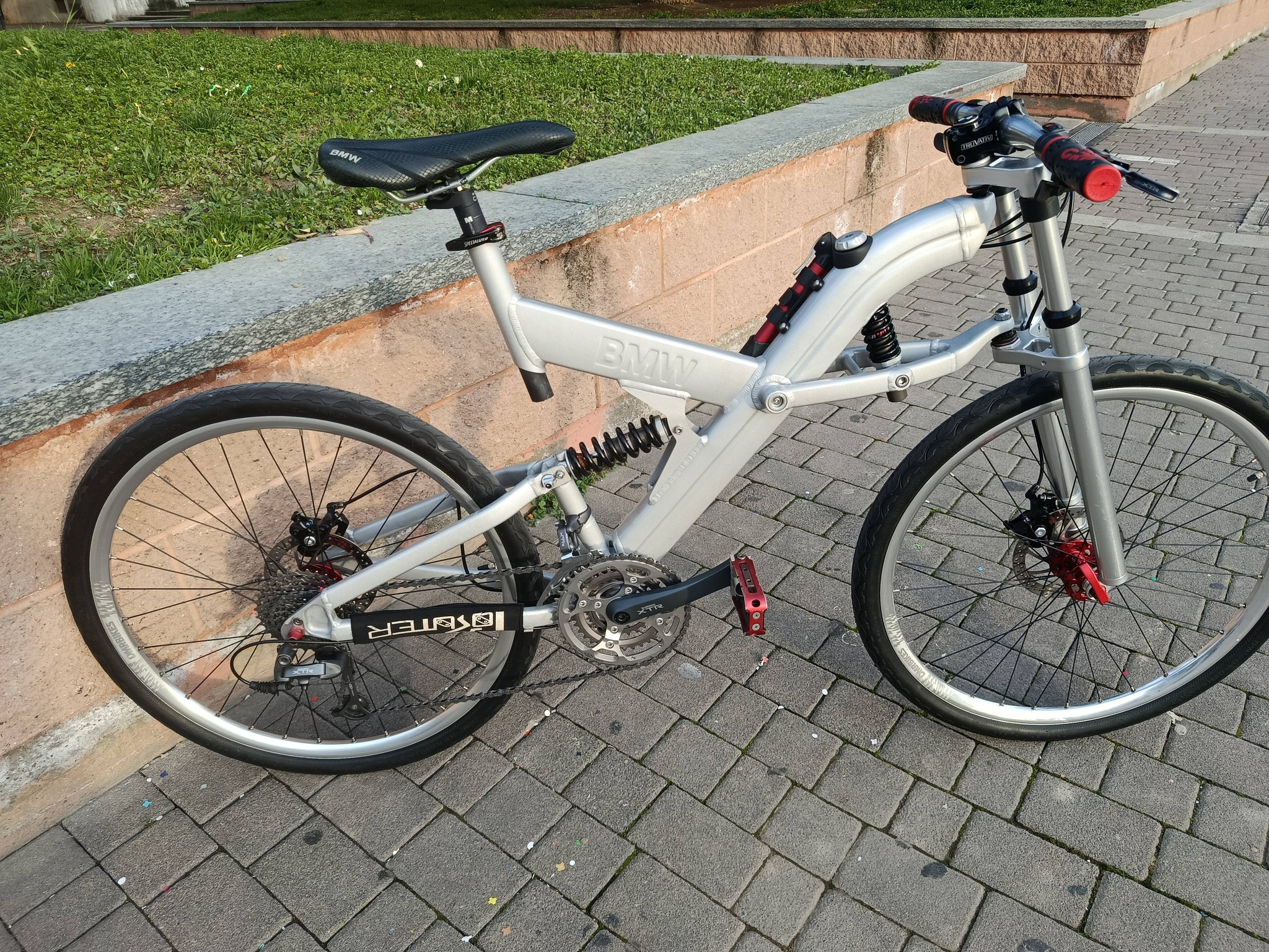 Super rare original folding mtb bmw q 6s xtr retro