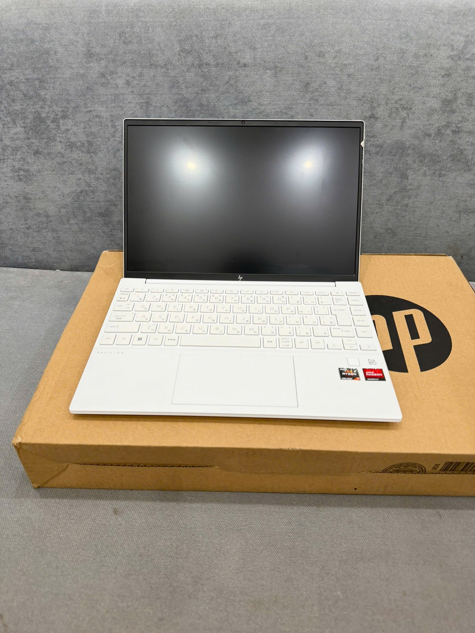 HP HP Pavilion Aero Laptop 13-be2xxx AMD Ryzen 7 7735U 2.70 GHz/16 