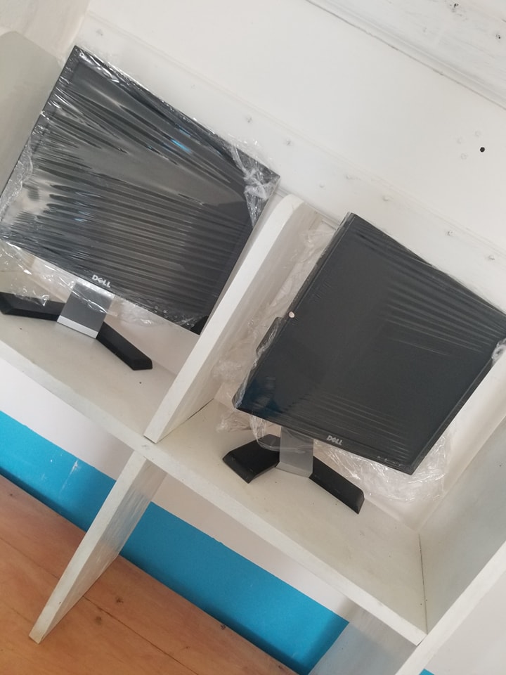 Honesty Computers And Repairs | Douala
