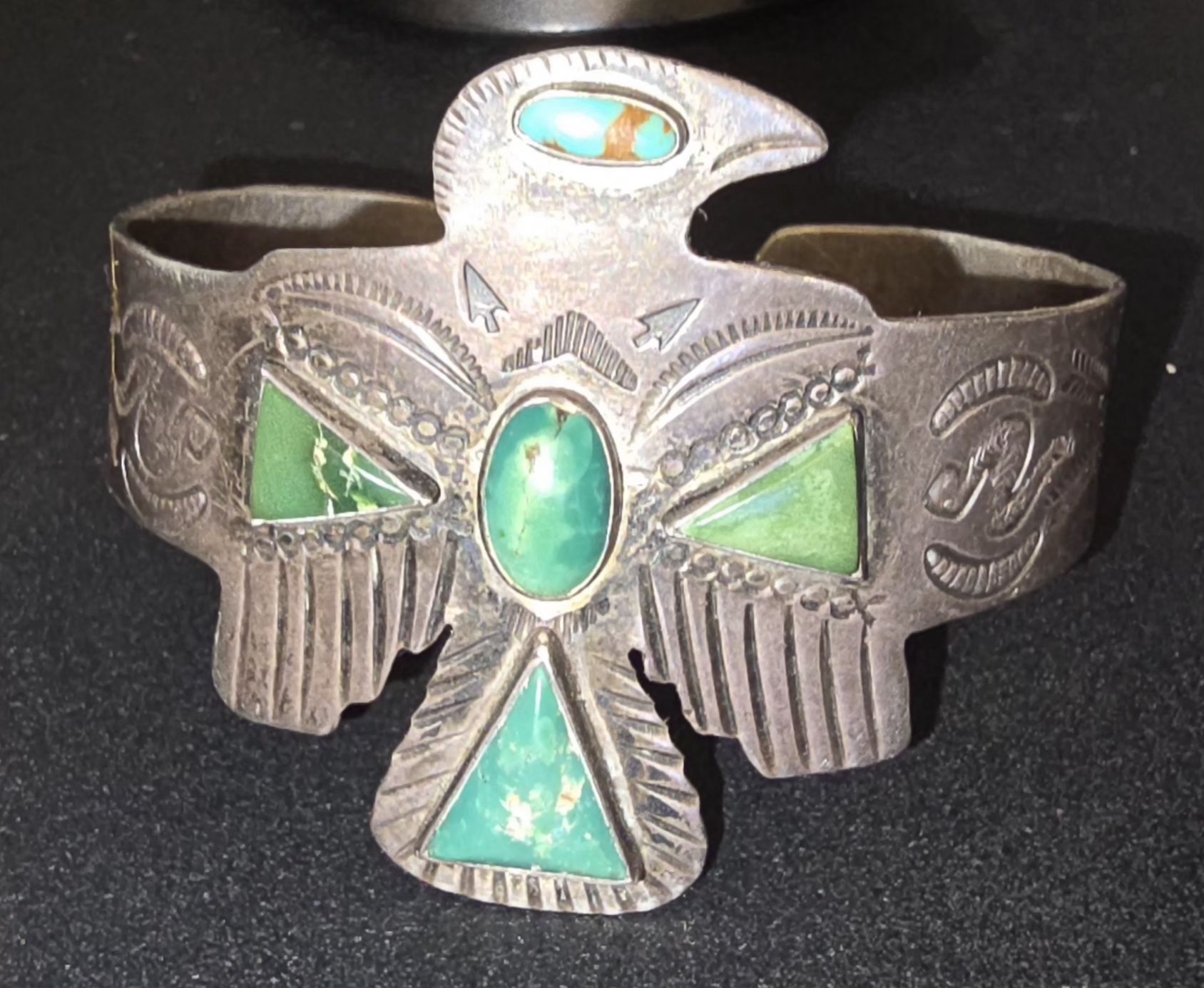 Early Fred Harvey era ring with dark green turquoise and