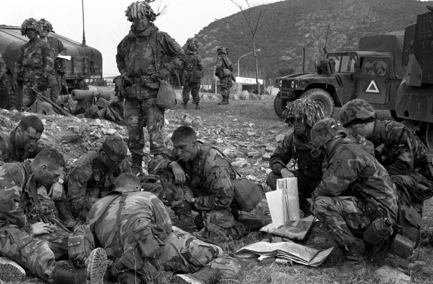 Korean DMZ Vets - 7th Infantry Division back in the ROK... | Facebook