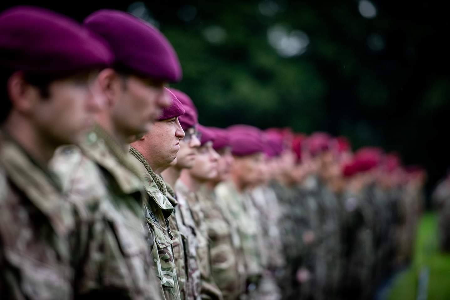 Trots op Rode Baret - Luchtmobiele Brigade