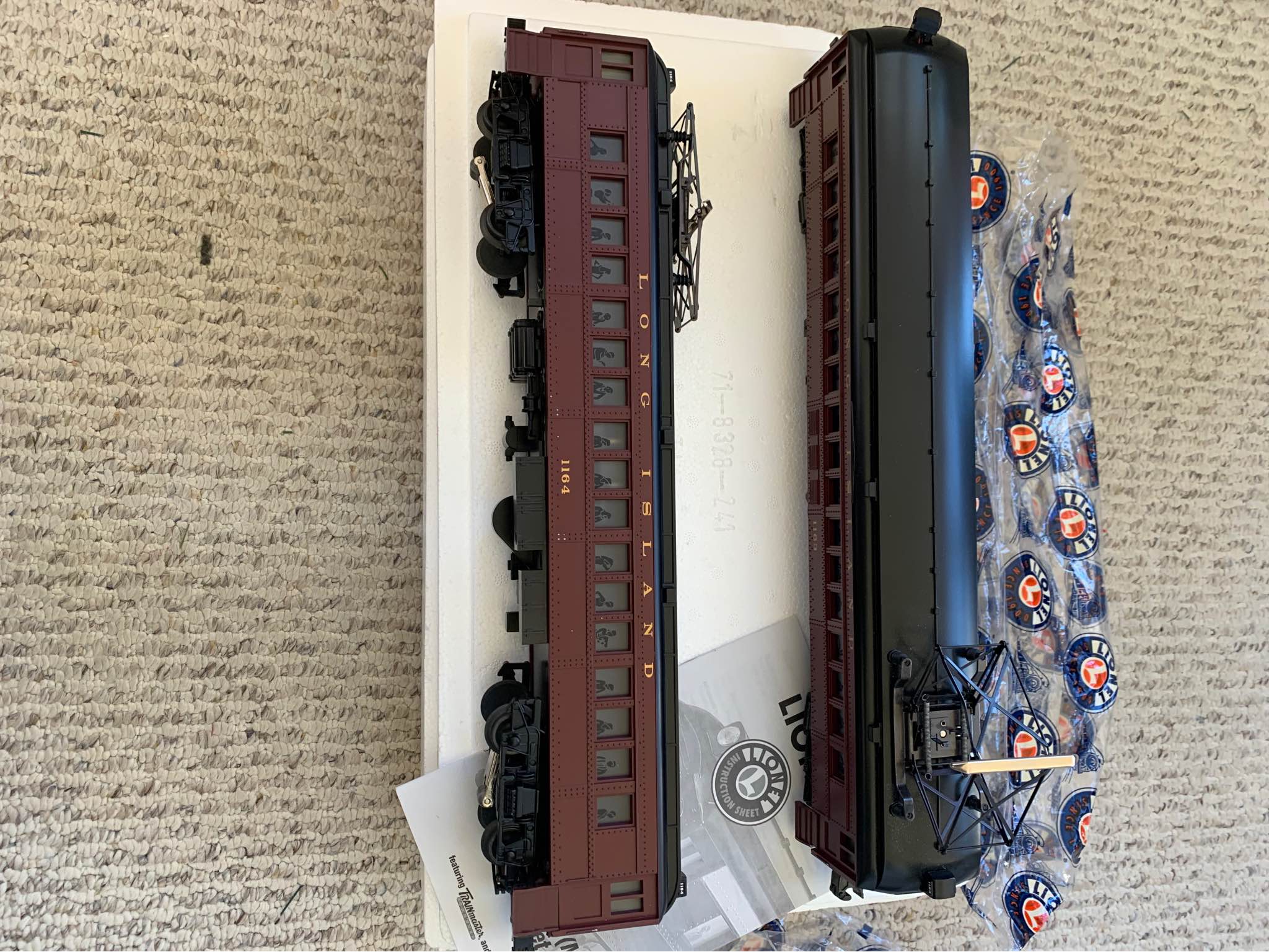 Lionel Long Island Railroad 2 car commuter MU set - Model Railroads ...