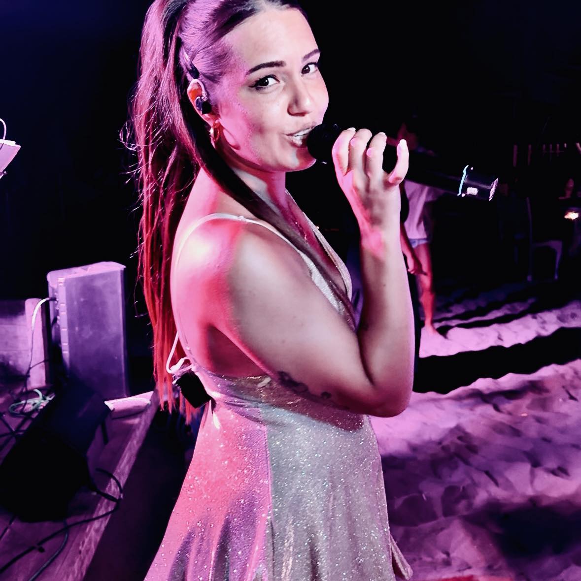Right to be wrong ♥️ I’M EVERY WOMAN SHOW🎶 Andrea Ruta Fabio Servilio ...