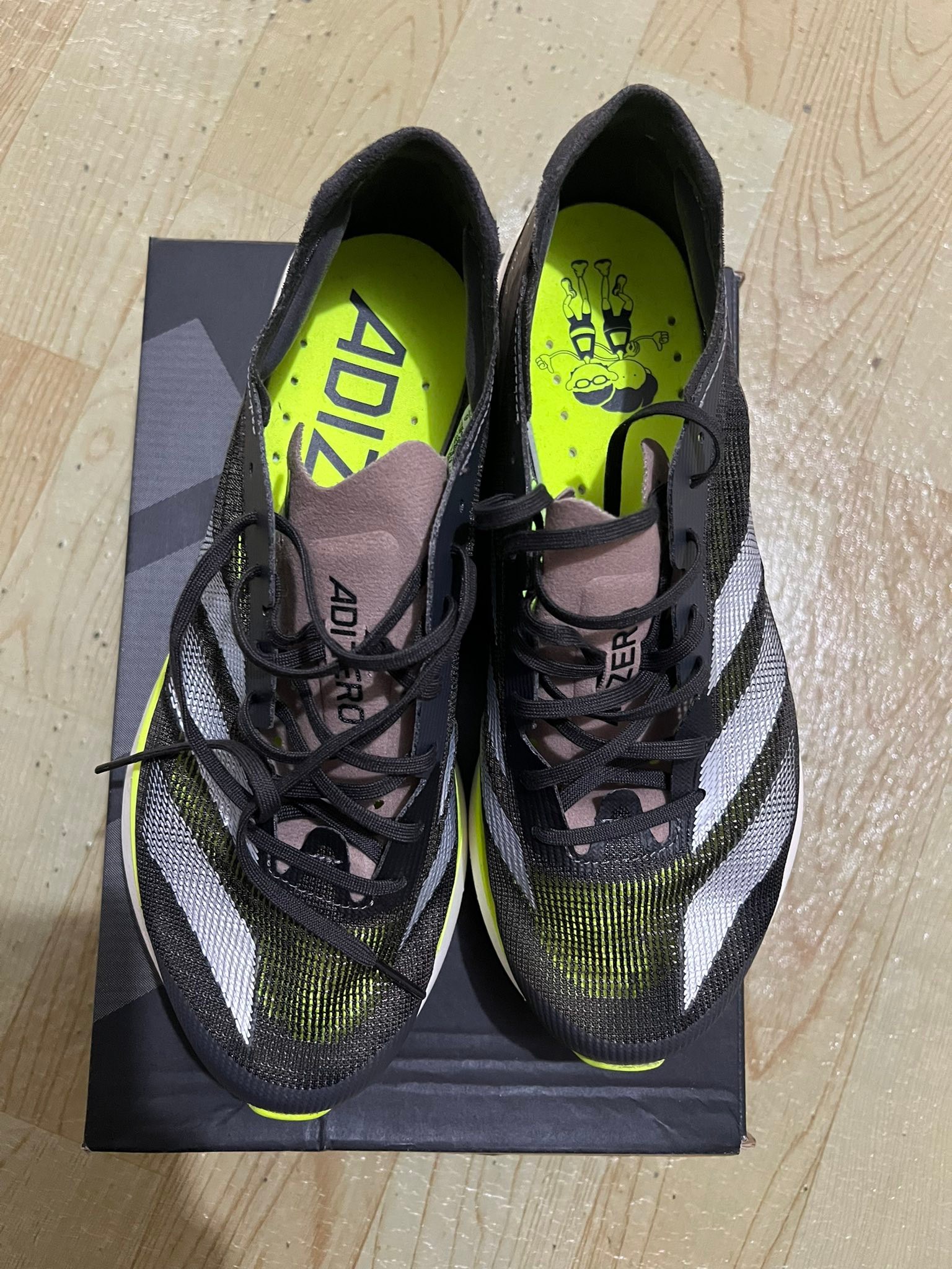Adidas Takumi Sen 10 With box Size 9 male Use in 20km Excellent