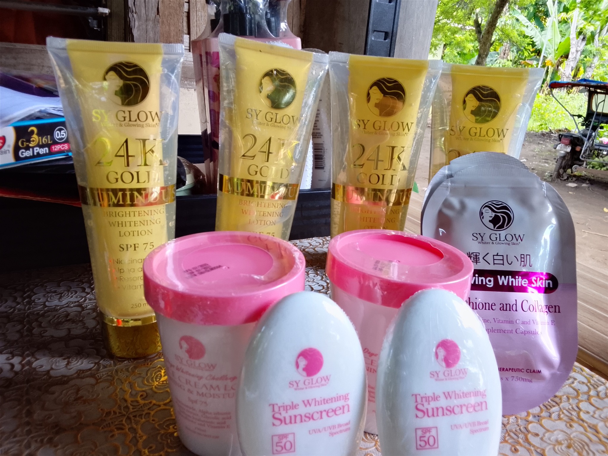 SY GLOW skincare set for whiter and glowing skin