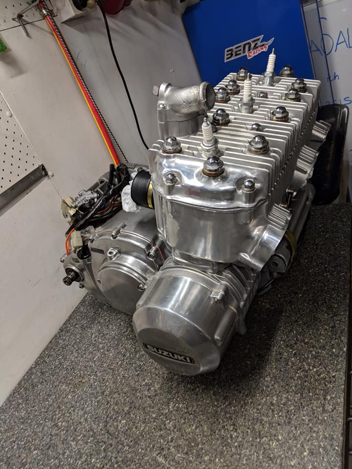 Suzuki GT750 engine assembly