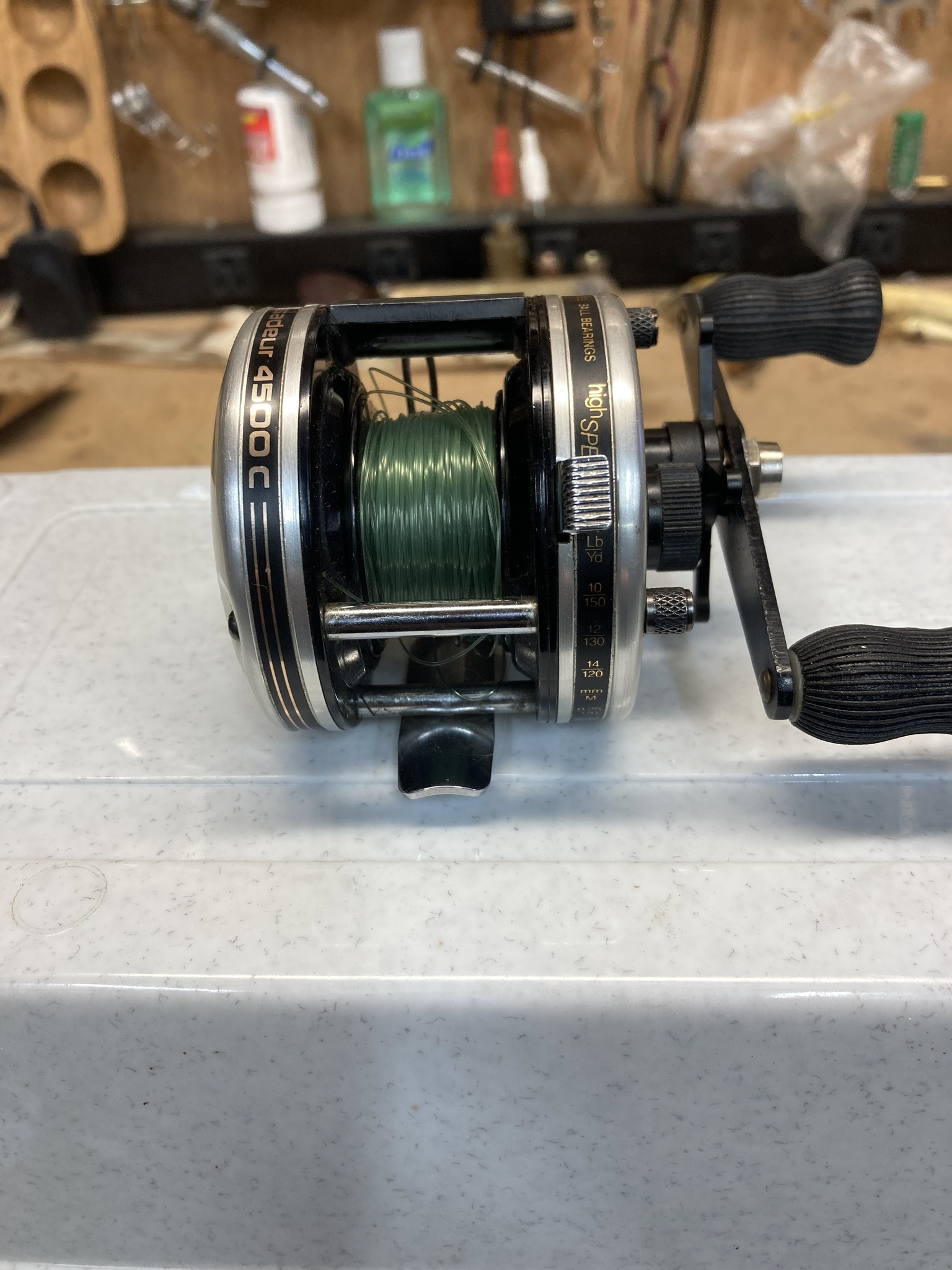 abu garcia abumatic rod used for sale Vendetta Casting balanced feel with superior components to deliver on the water every time. A Collection FISHING, 5 rods,