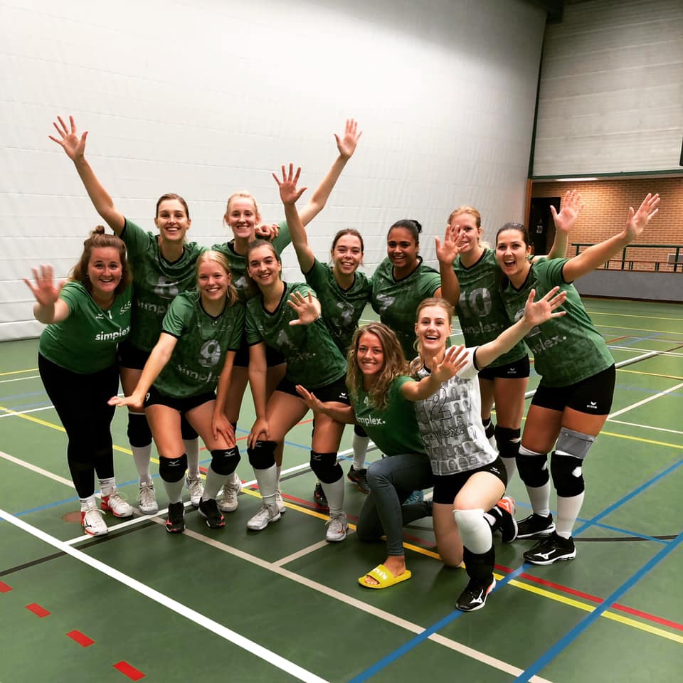 BRUUT! 💚 de eerste 5 punten gaan... - Simplex / SSS Dames 1 | Facebook