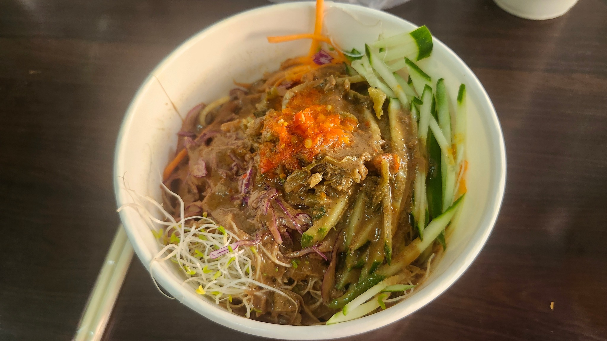 素食‧美食 | 店家：華齡街素食飯糰、麵線、涼麵 (純素) 地址：台北市士林區華齡街30號 日ㄧ休息 營業時間：6:00-10：00 電話 ...