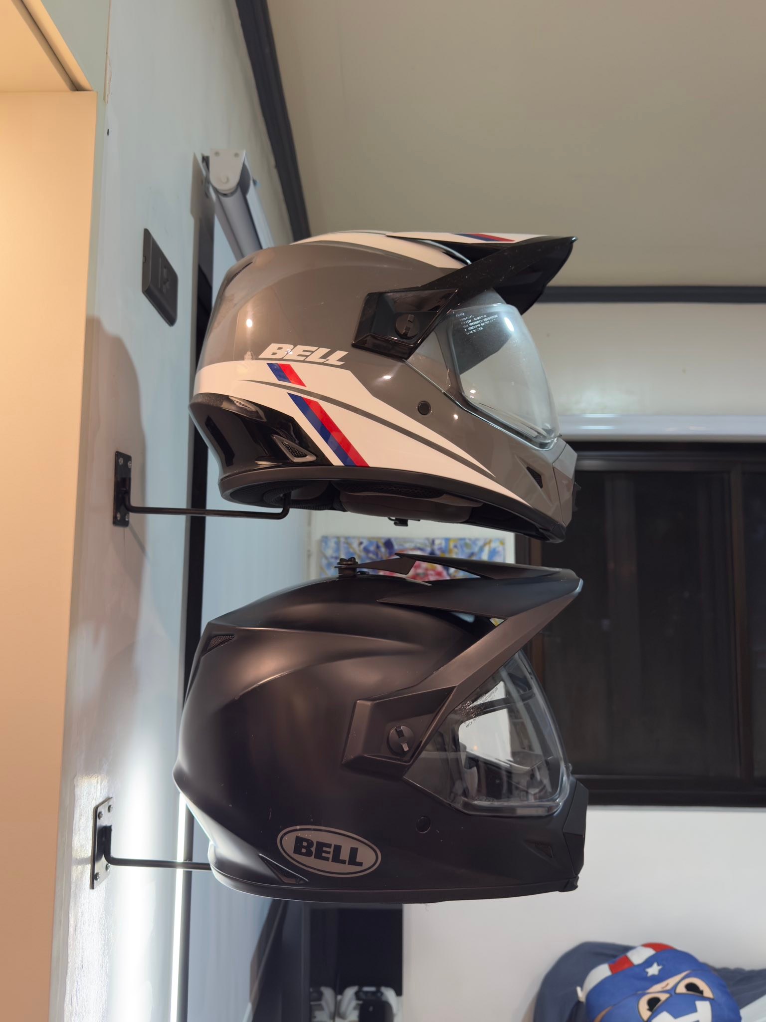 bell adventure helmet 2018 MX-9 DLX MIPS Helmets The Bell MX Bell Adventure Helmet MX-9 Adventure